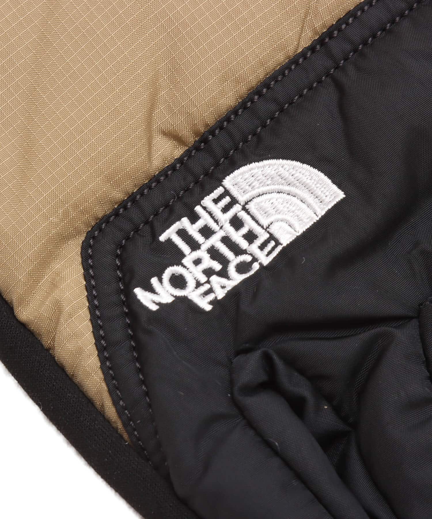 THE NORTH FACE Nuptse Etip Glove クラシックカーキの画像