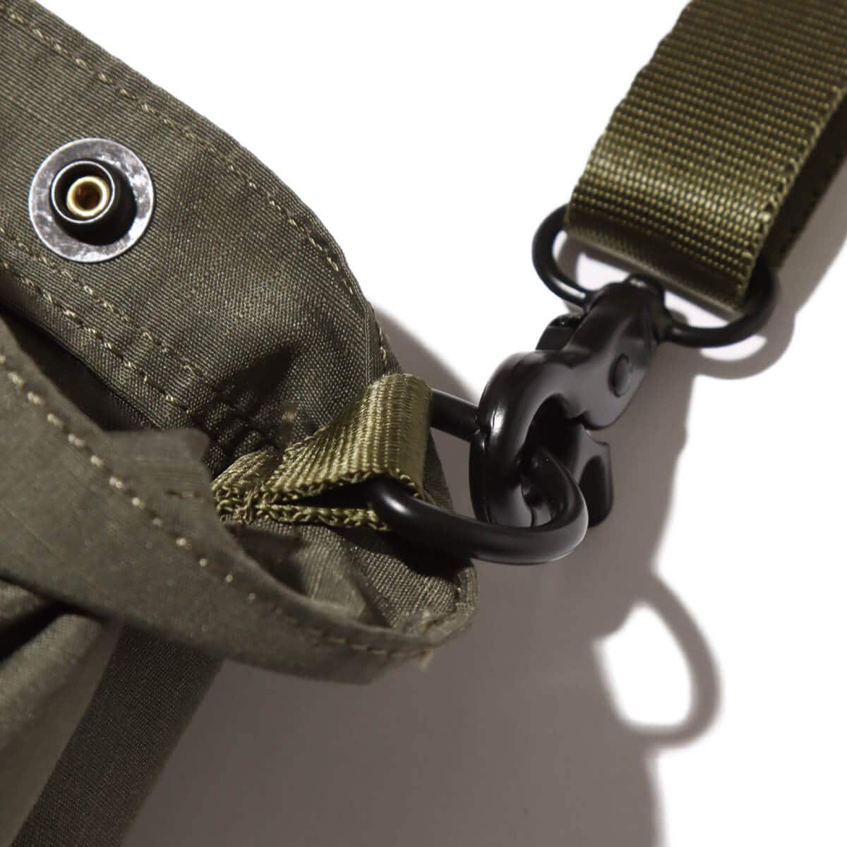 THE NORTH FACE PURPLE LABEL Mountain Wind Multi Bag Olive 24SS-Iの画像