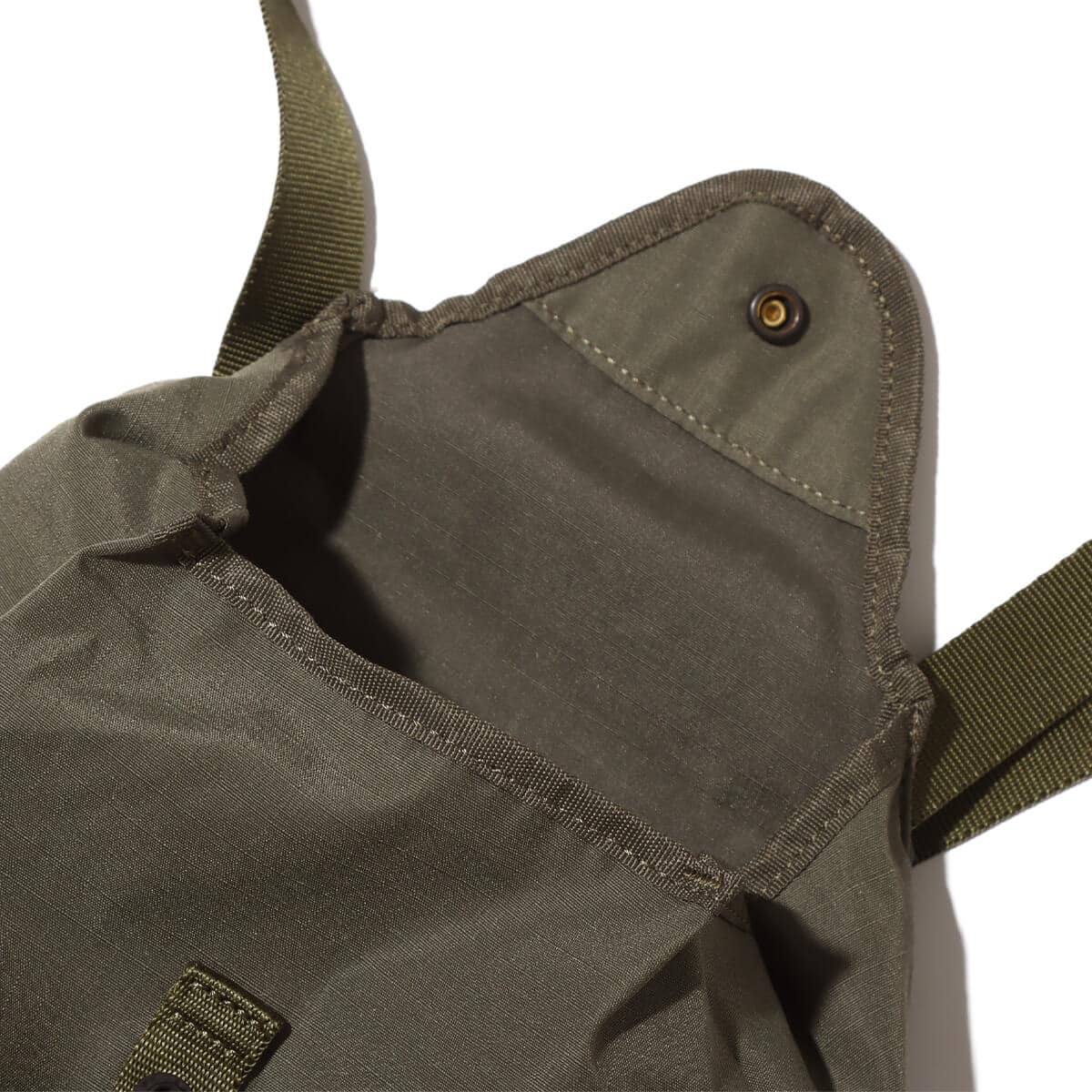 THE NORTH FACE PURPLE LABEL Mountain Wind Shoulder Bag Olive