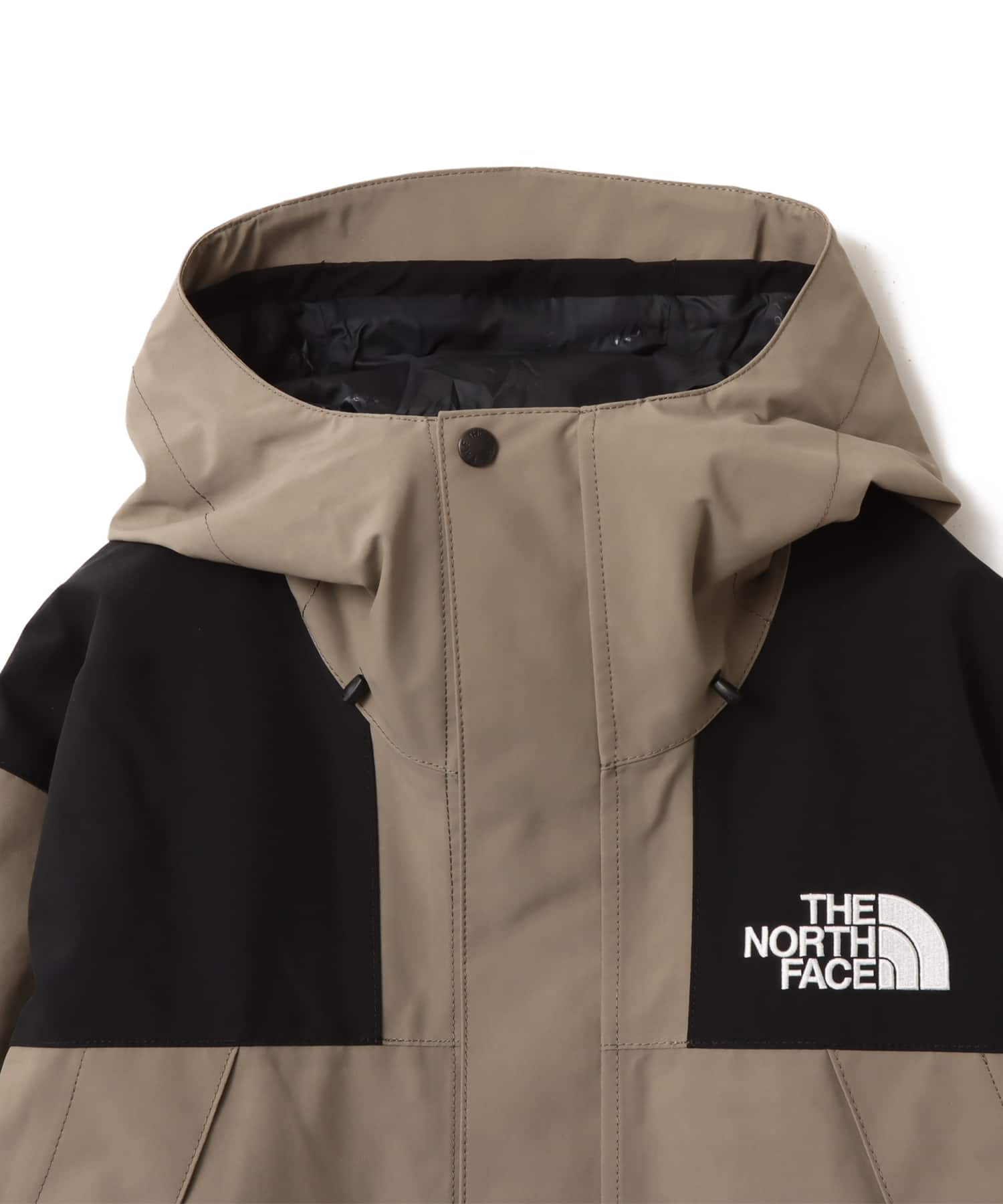 THE NORTH FACE Mountain Jacket マッシュルームの画像