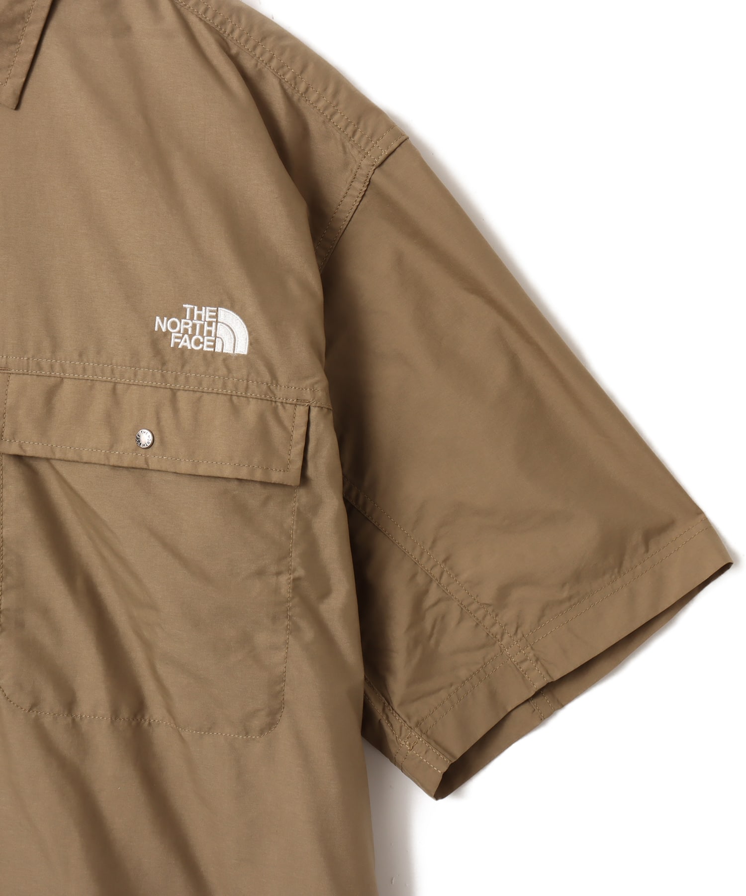 THE NORTH FACE S/S NUPTSE SHIRT クラシックカーキの画像