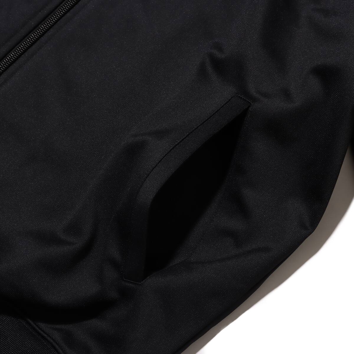 THE NORTH FACE The Track Jacket ブラック (ザ・ノース THE NORTH FACE The Track Jacket ブラック (ザ・ノース