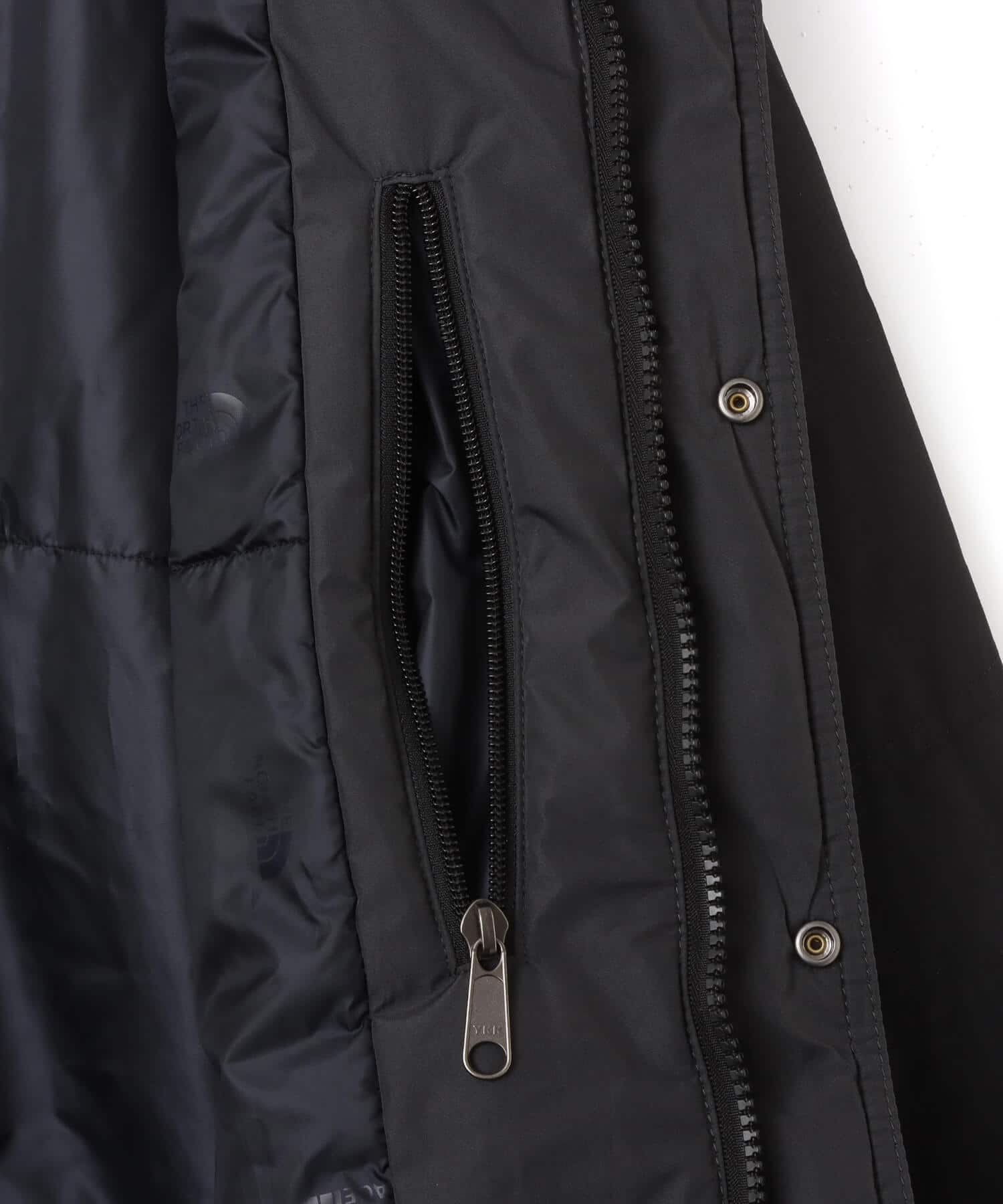 THE NORTH FACE Mountain Insulation Jacket ブラックxアスファルトグレーの画像