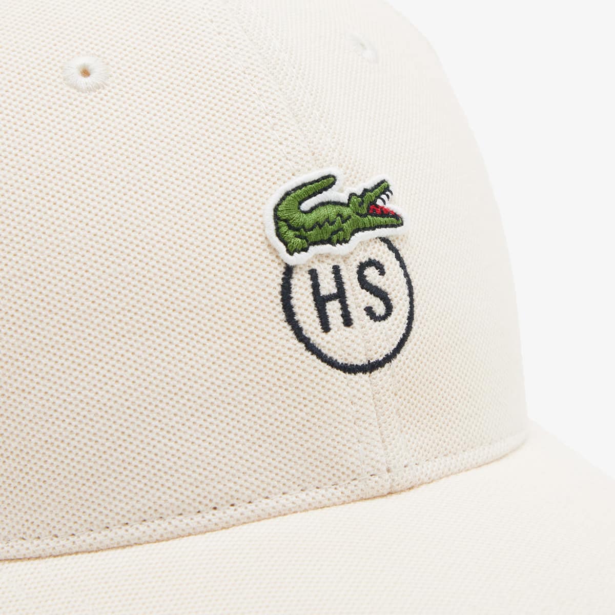 LACOSTE HIGHSNOBIETY CAP WHITE 24SP-Iの画像