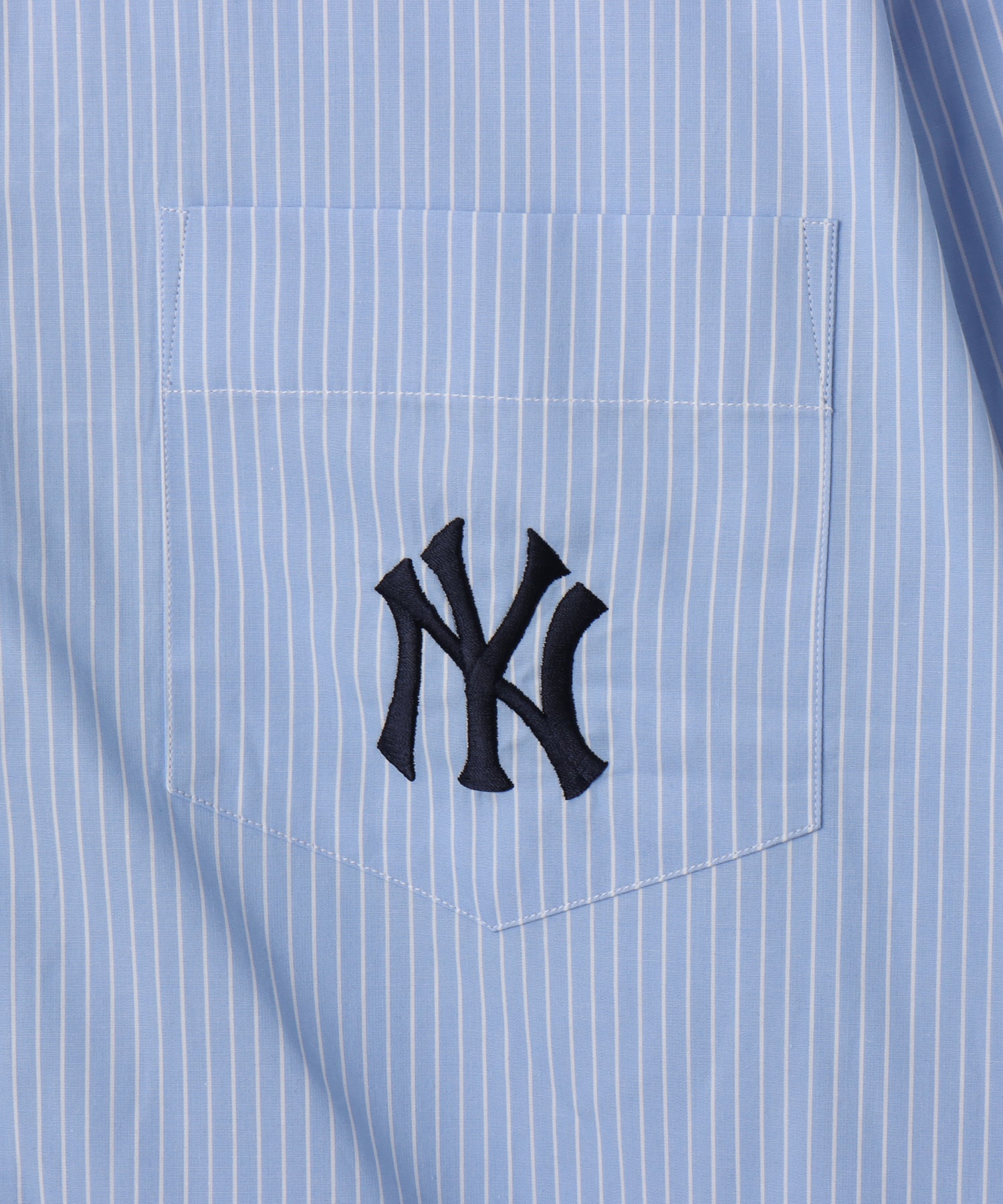 SPORTY＆RICH Heritage Yankees Serif Oversized Shirt Blue Stripeの画像