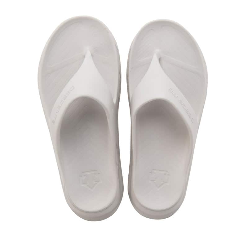DESCENTE ENERZITE CALM THONG BEIGE 21SS-Iの画像