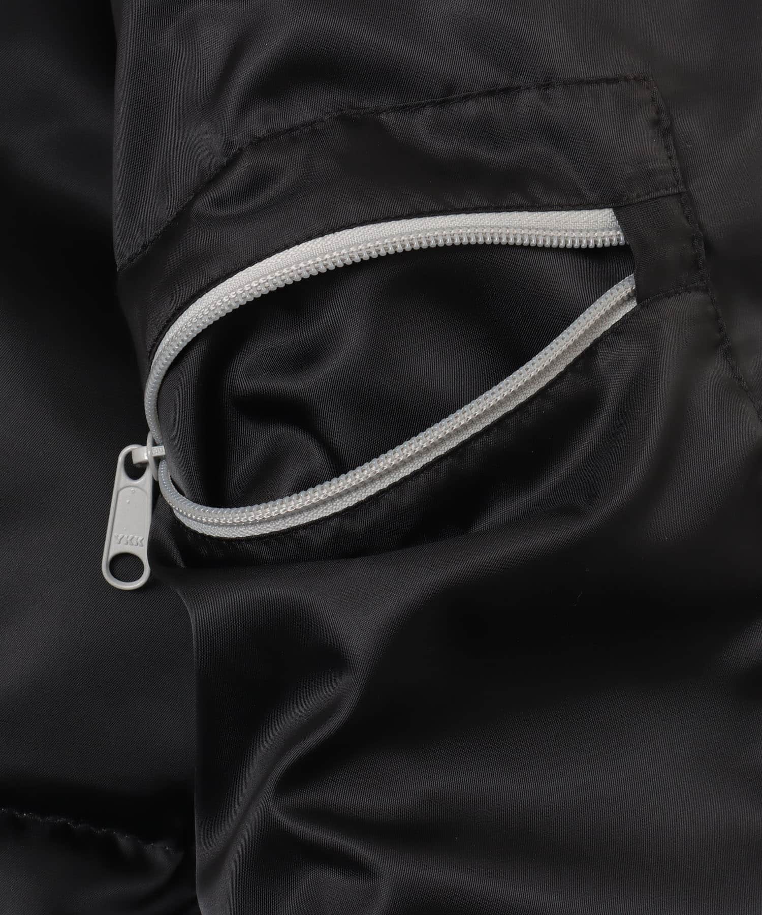 TOKYO 23 Puffer Jacket GRAYの画像