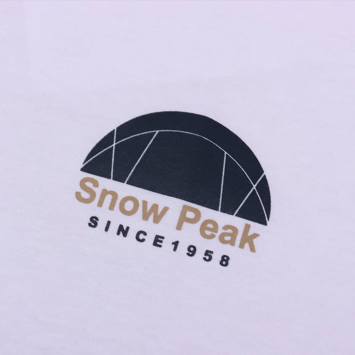 snow peak Alpha Breeze Typography T-Shirt Whiteの画像