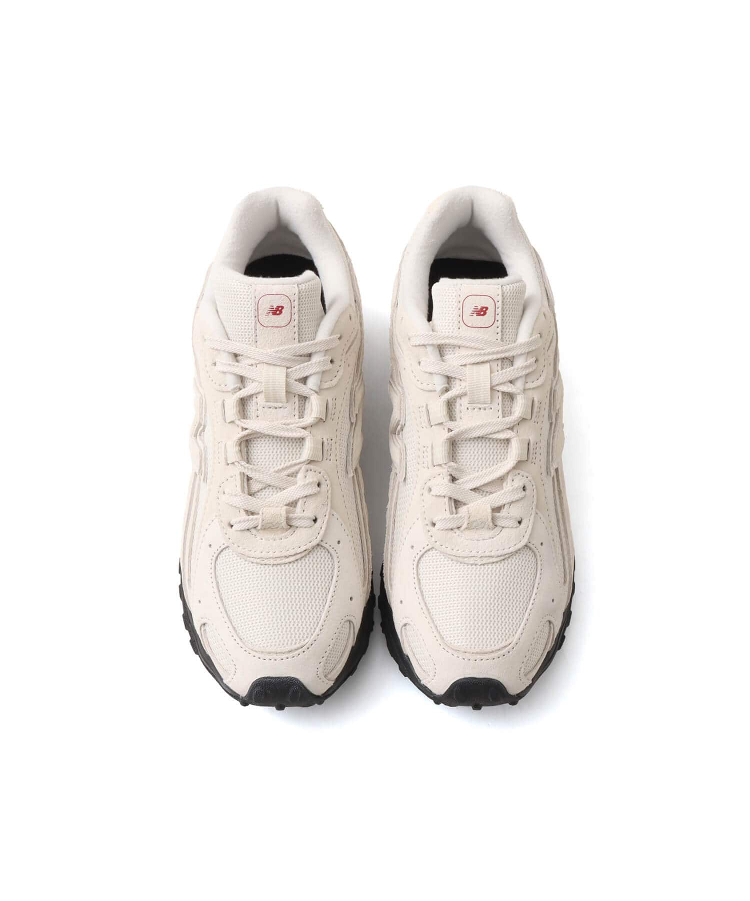 New Balance U204L8OV WHITEの画像