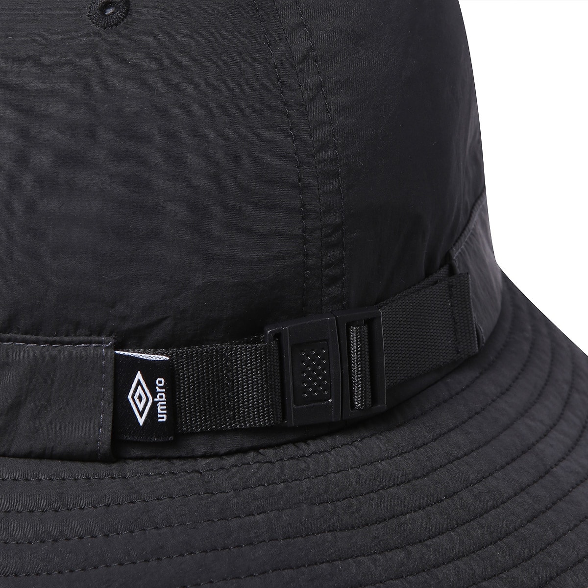UMBRO NYLON METAL DOME HAT BLACK 23SU-Sの画像