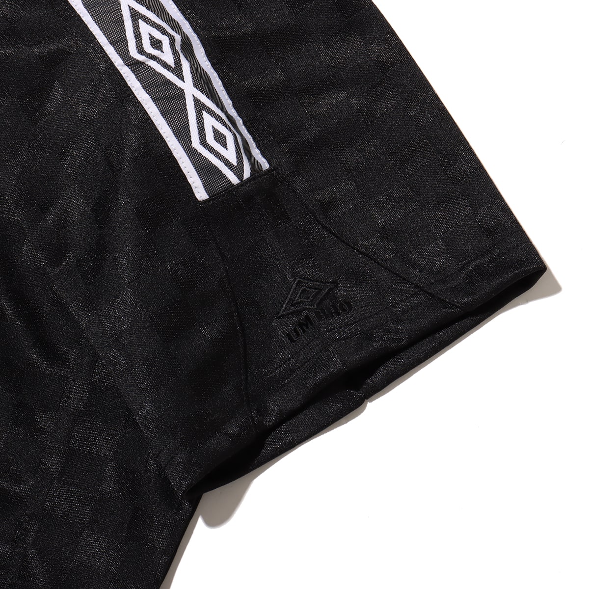 Umbro SEA WINDANDSEA ブラックパーカー Mサイズ - メルカリ