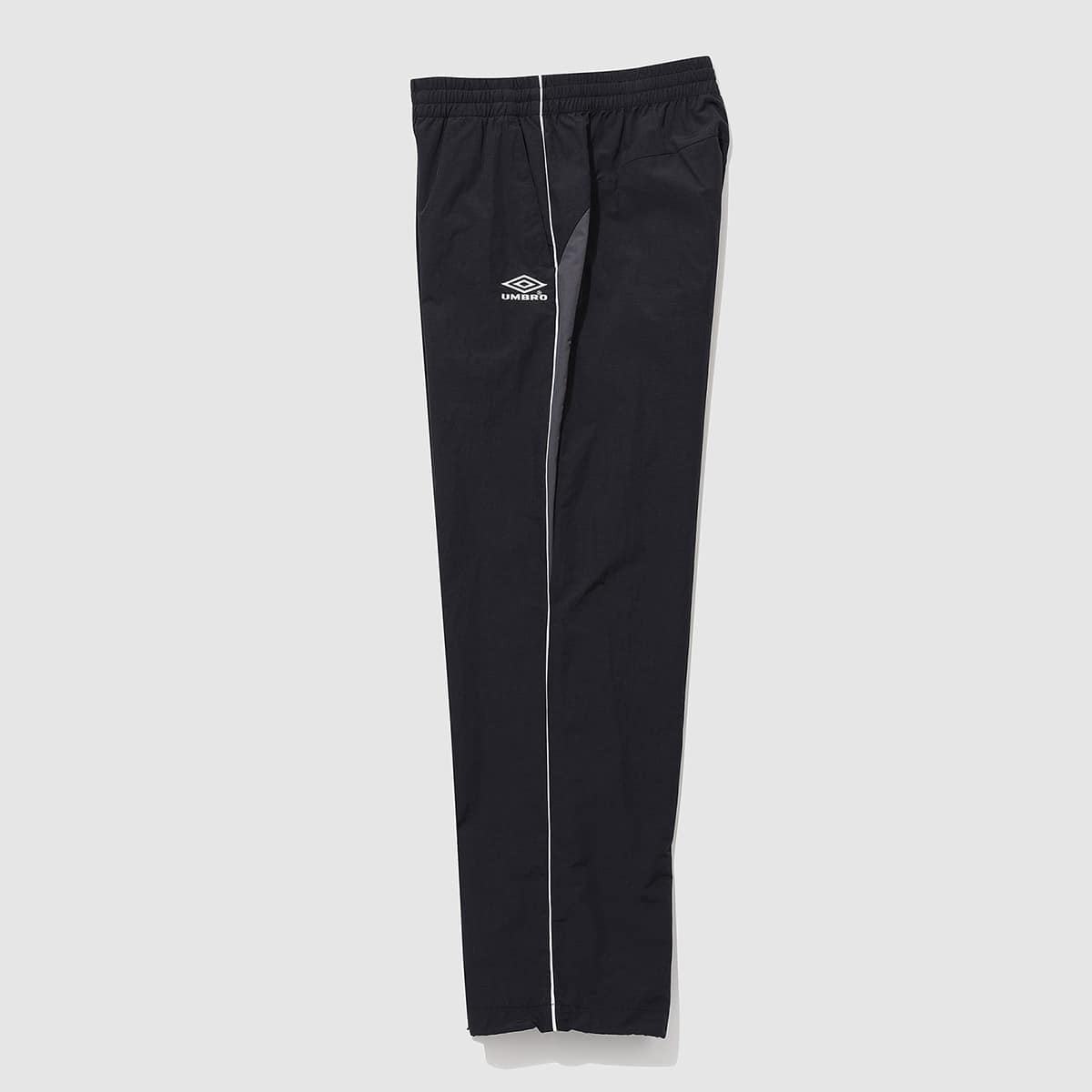 UMBRO HBL CELEB Woven Setup Pants ブラックの画像