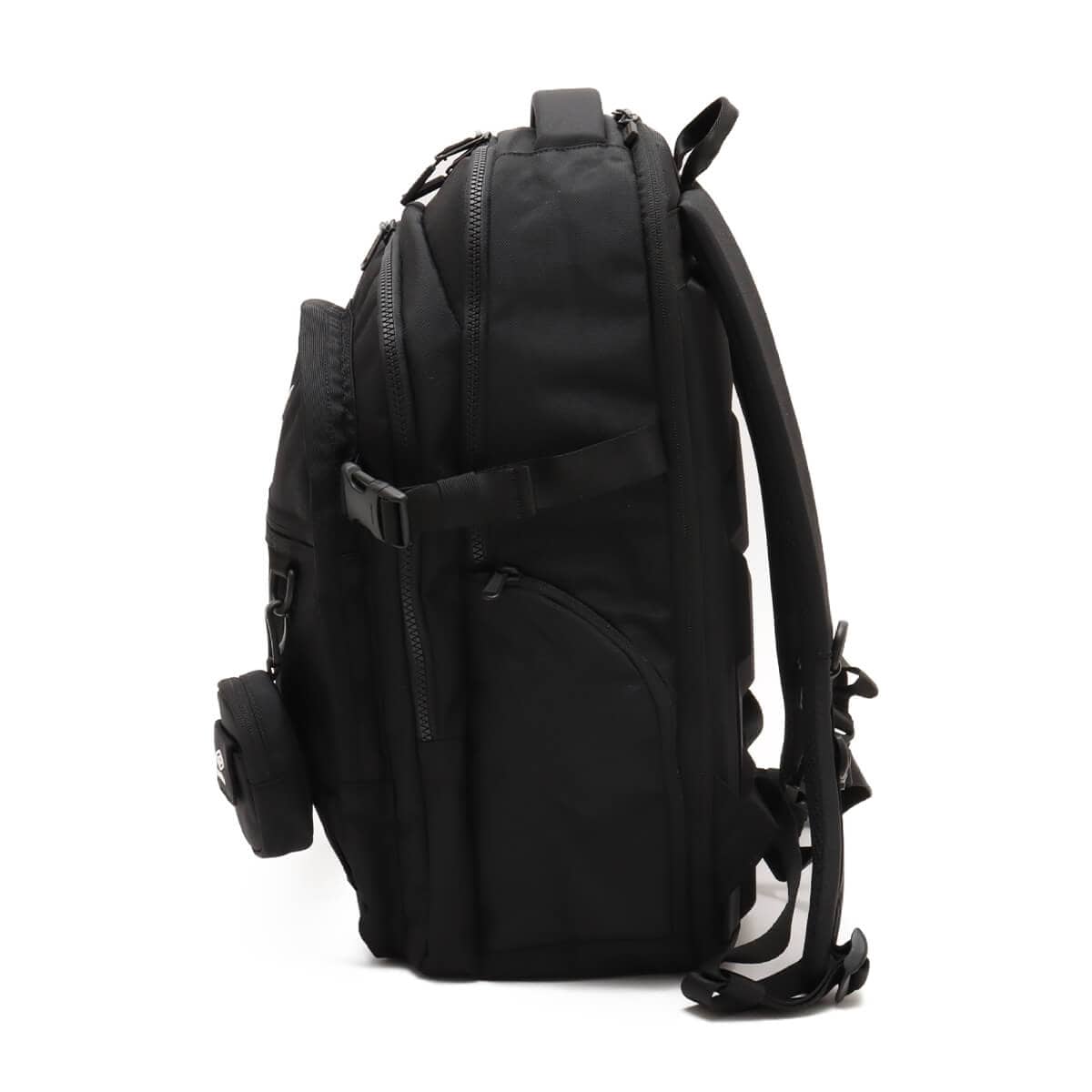 UMBRO BACKPACK ブラック の画像