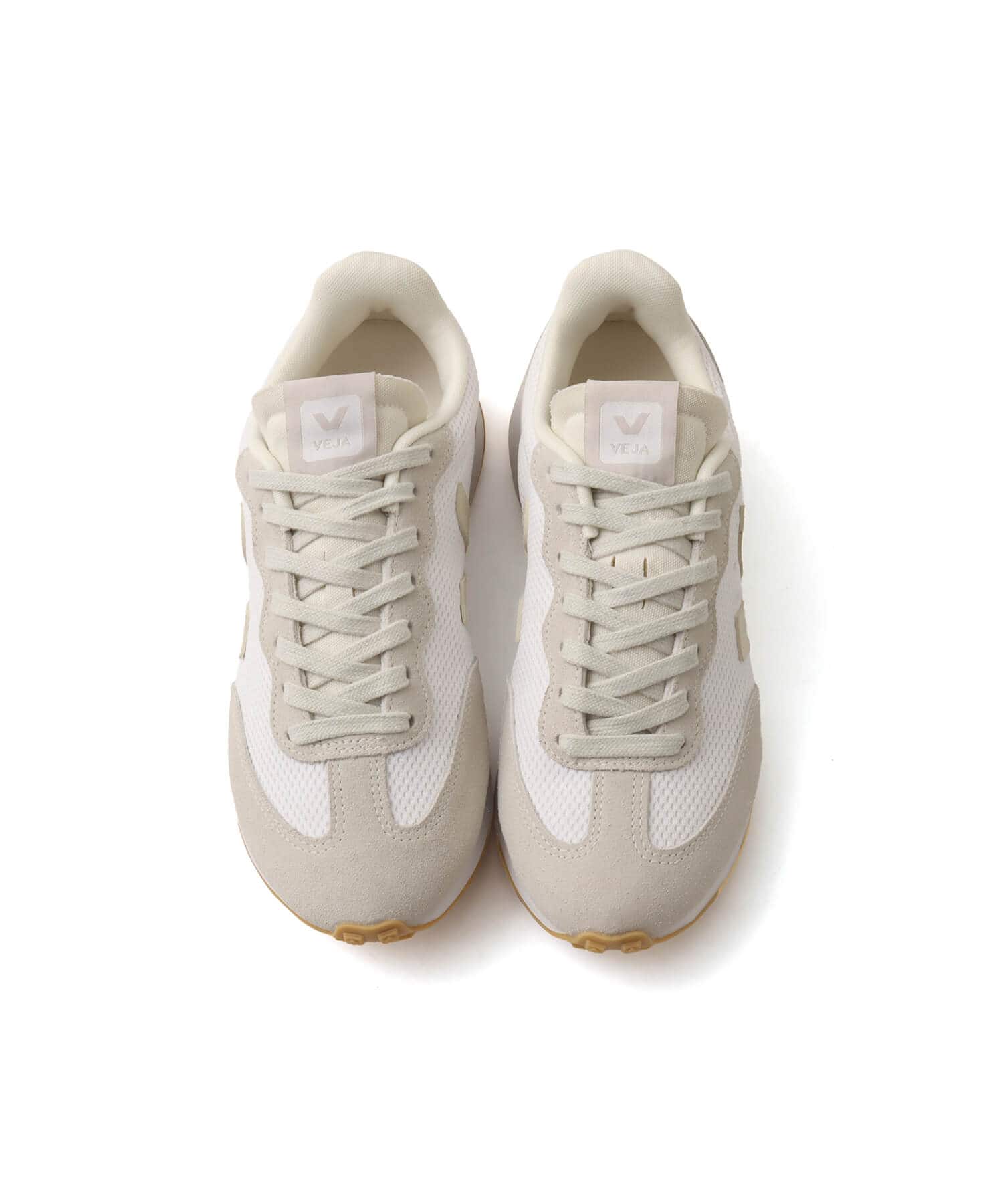 VEJA RIO BRANCO II WHITE PIERREの画像