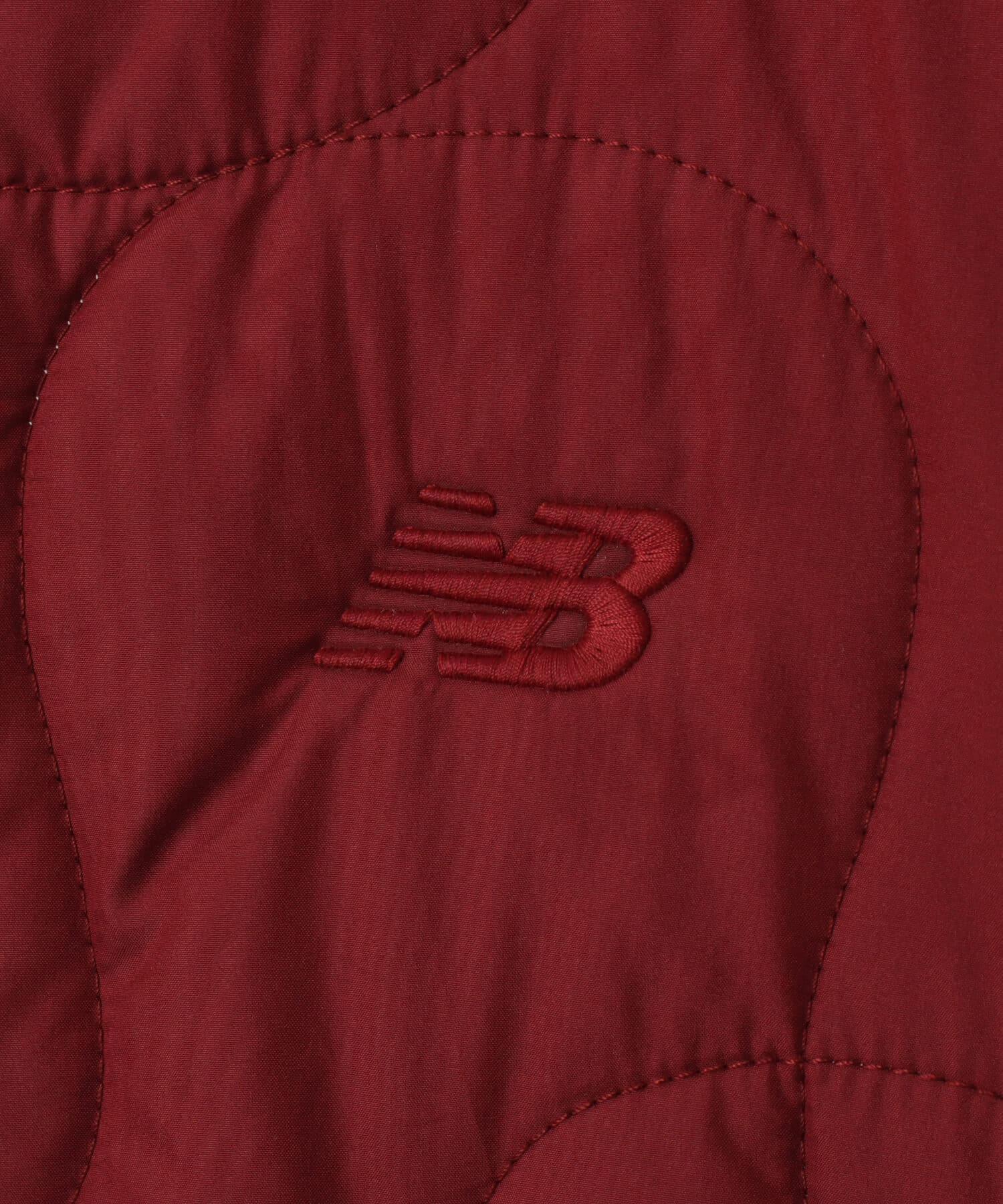 New Balance Lunar New Year Padded Jacket マーキュリーレッドの画像
