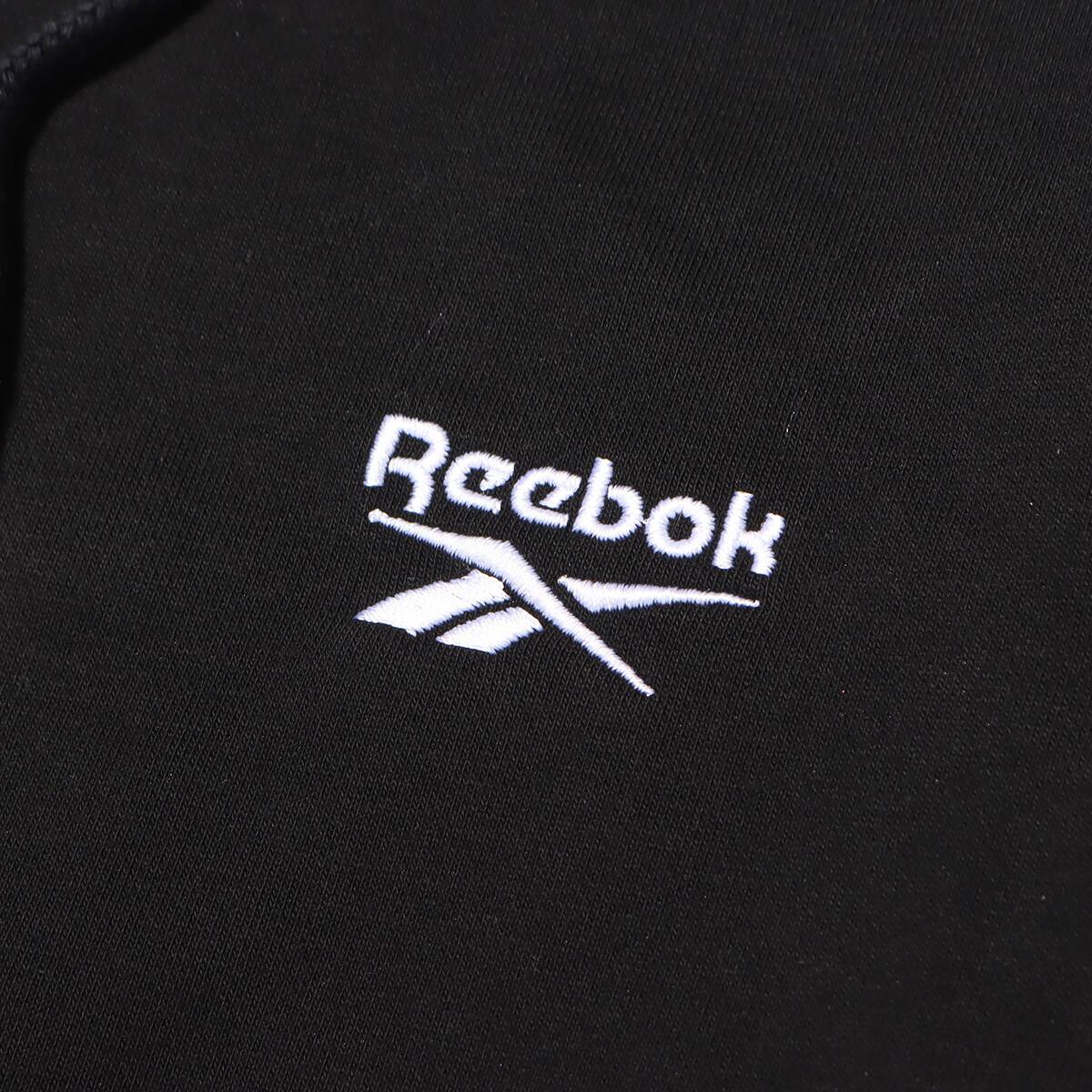 Reebok スウェットフーディー BLACK 23FW-Iの画像