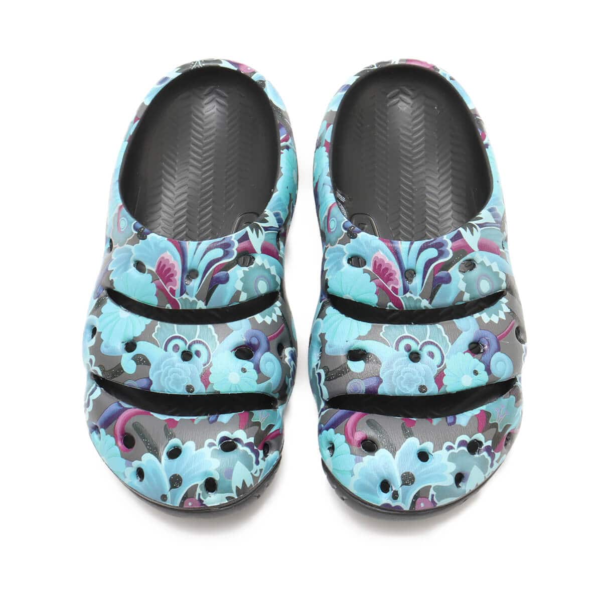KEEN YOGUI ARTS Flowersの画像