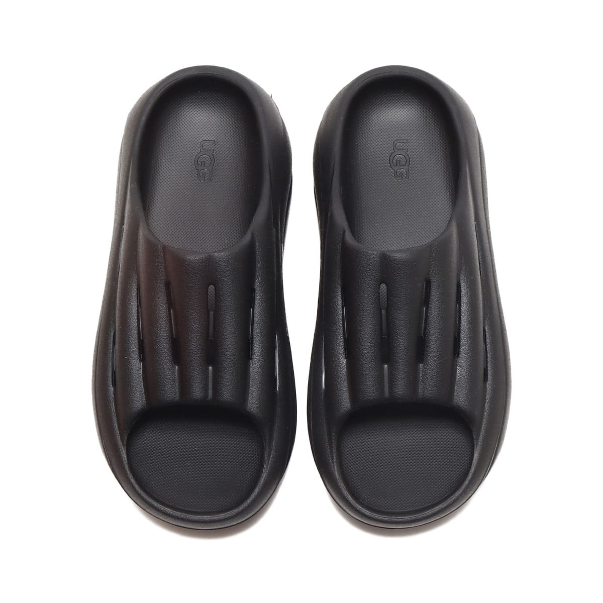 UGG FOAMO SLIDE Black アグ フォーモ スライド