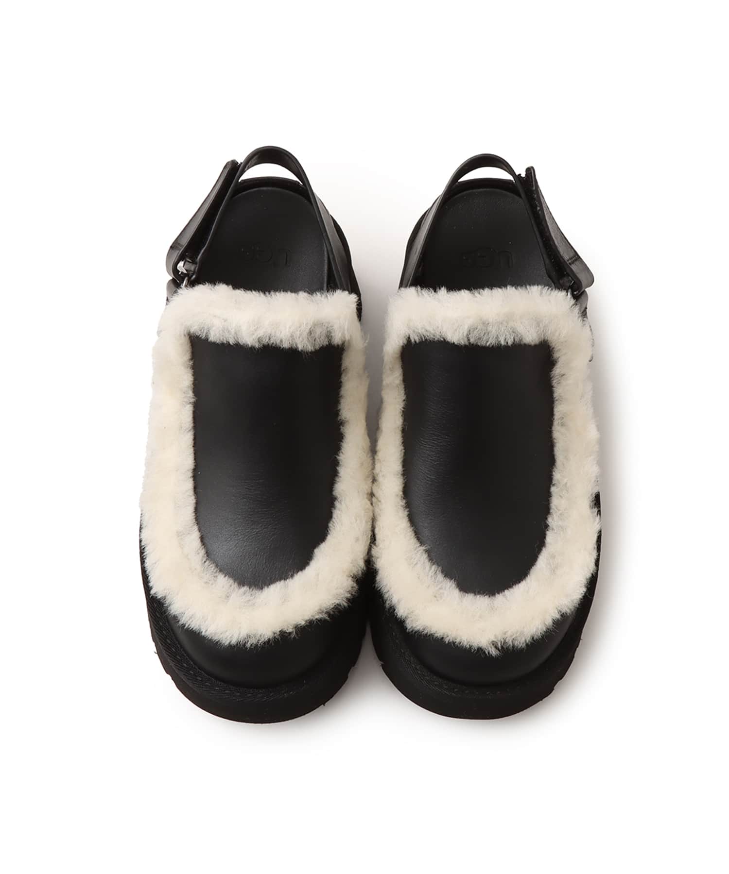 UGG W ESMEE LEATHER CLOG BLACKの画像