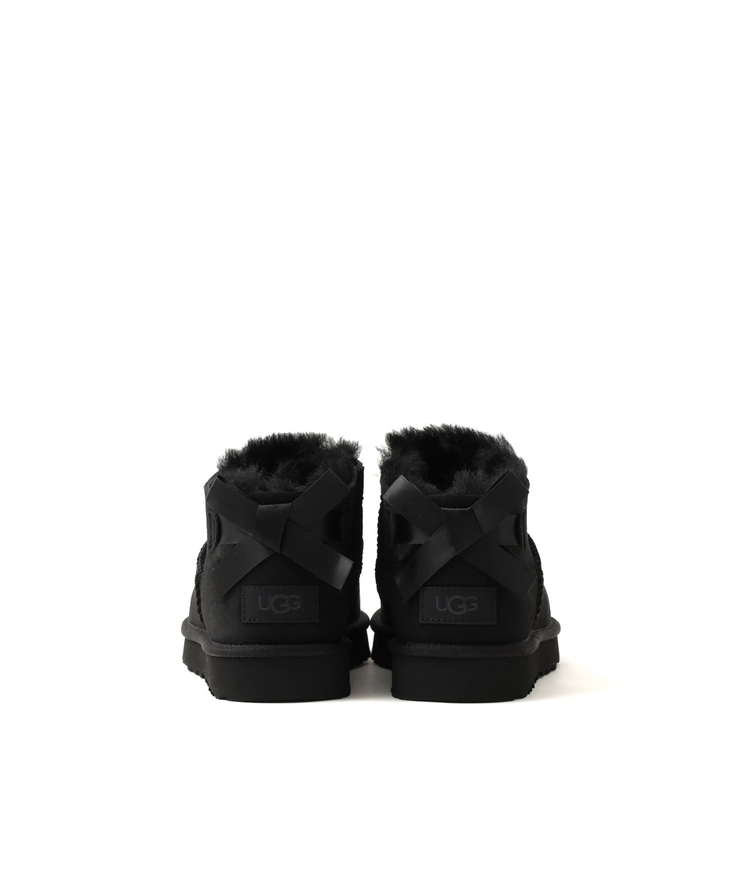 UGG W ULTRA MINI BAILEY BOW BLACKの画像