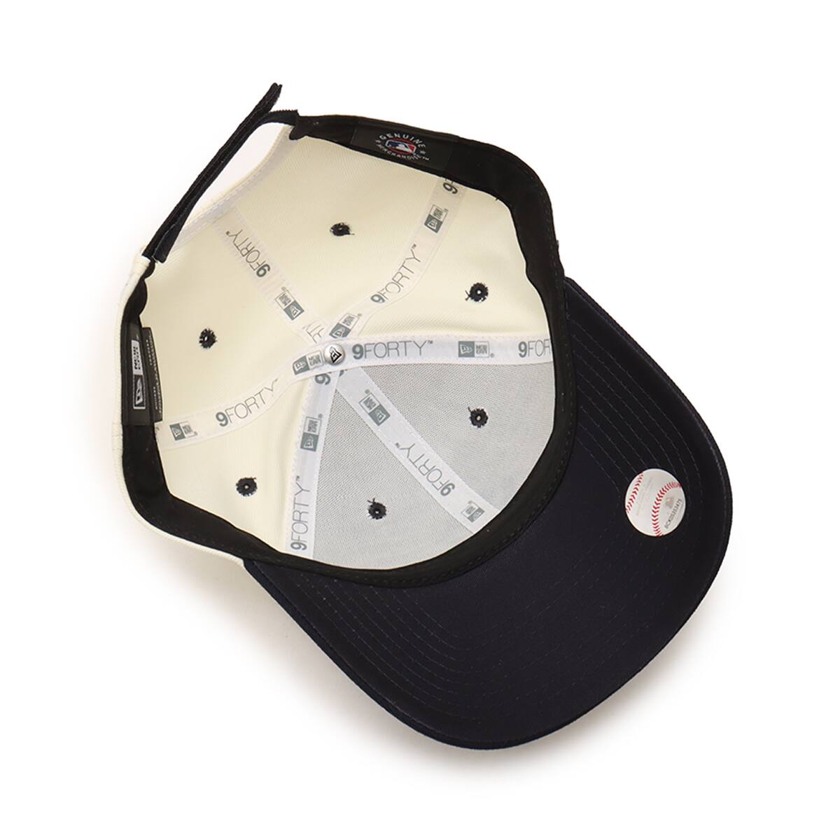 NEW ERA 9FORTY MLB 2TONE WOVEN LABEL New York Yankees BEIGE
