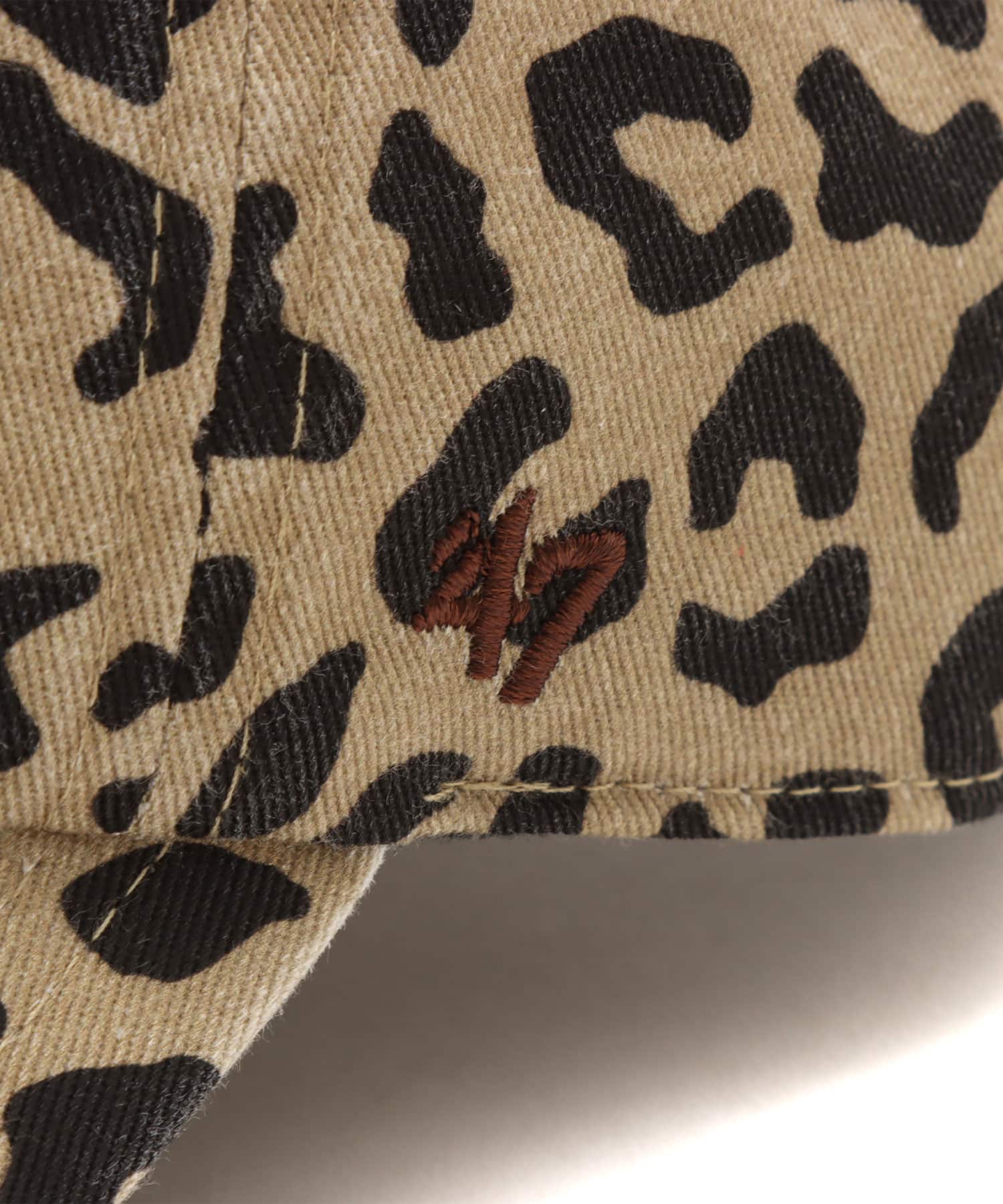 47 x ATMOS PINK CLEAN UP YANKEES LEOPARD MULTIの画像