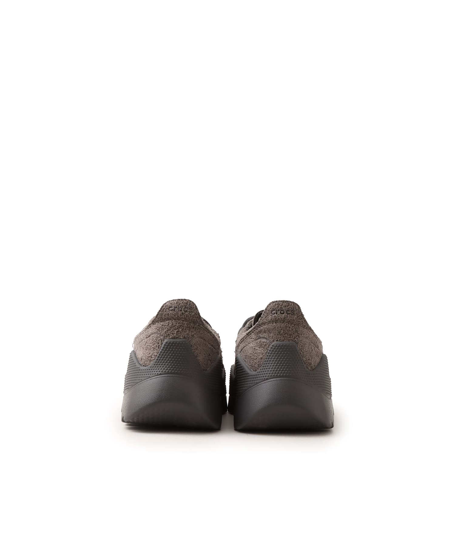 crocs The Gallery Shoe Black Sandの画像