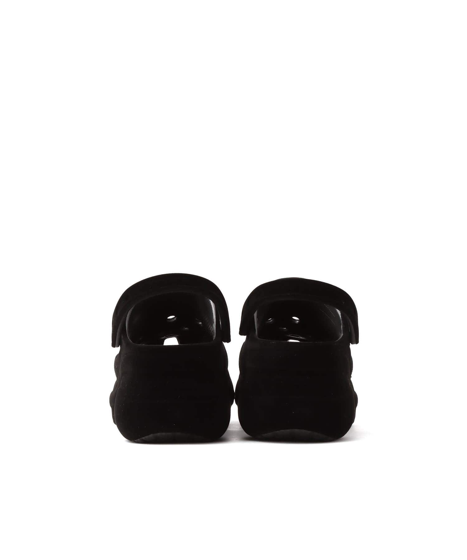 crocs Bae Velvet Clog Blackの画像