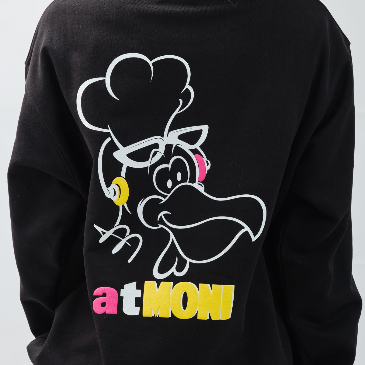 atmos pink x MONICHIKI HOUSE ATMONI CHICKEN SW TOPS BLACKの画像