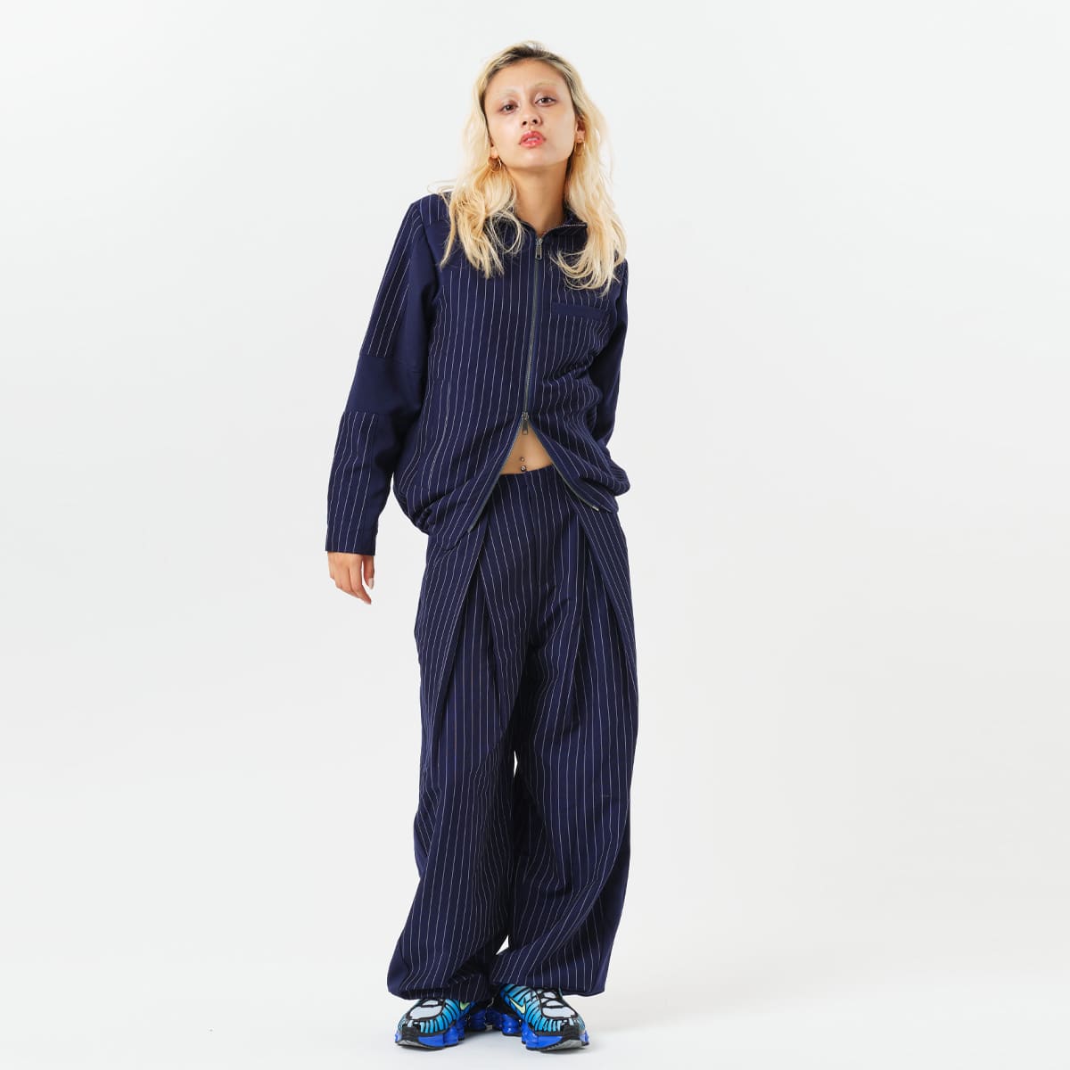 atmos pink Stripe Track Jacket NAVY の画像