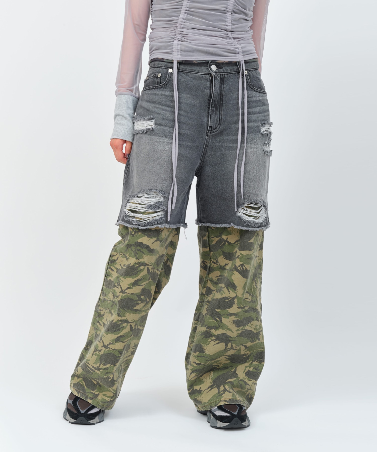 atmos pink Layered Denim Pants BLACKの画像