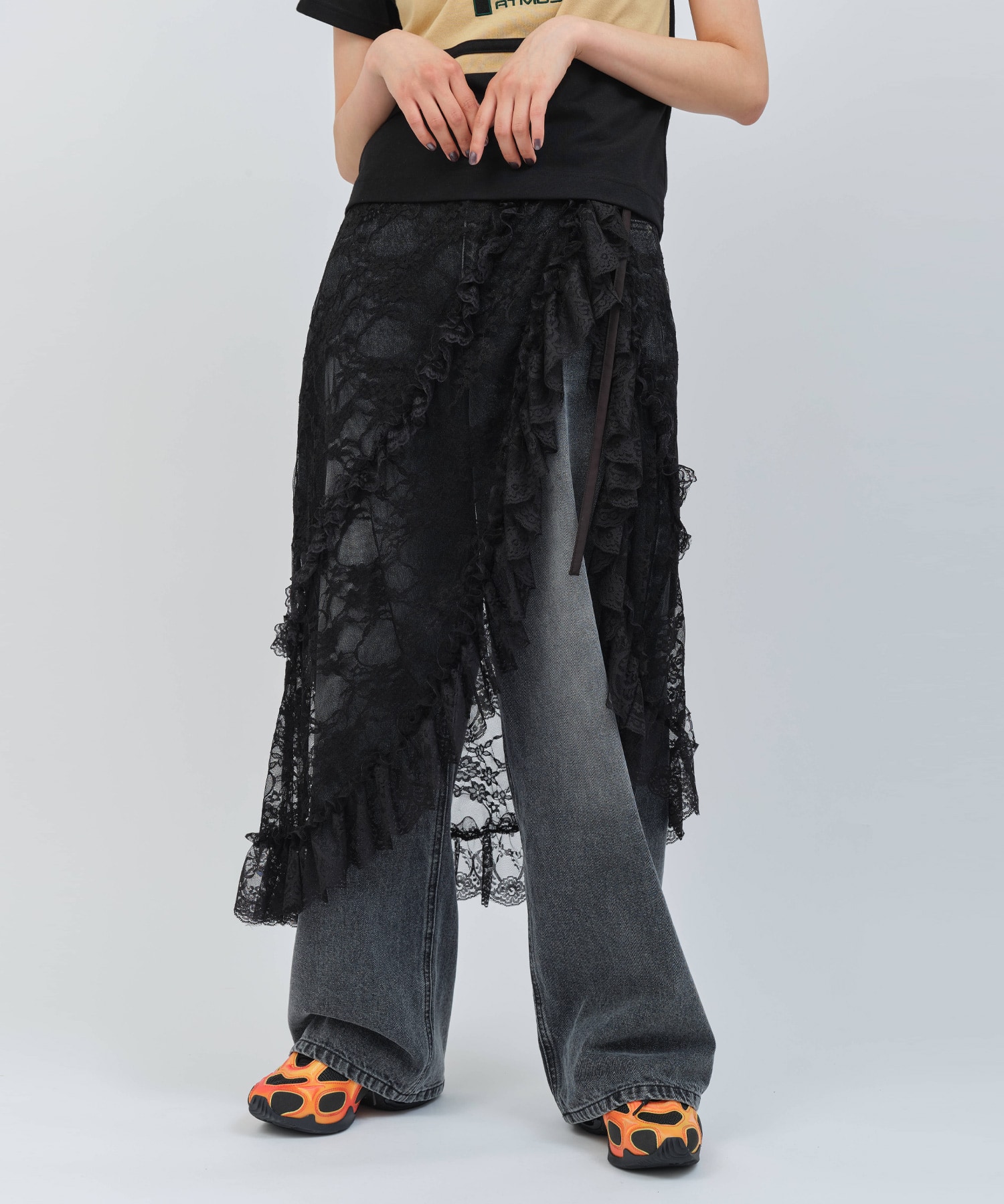 atmos pink Lace Wrap Skirt GRAYの画像