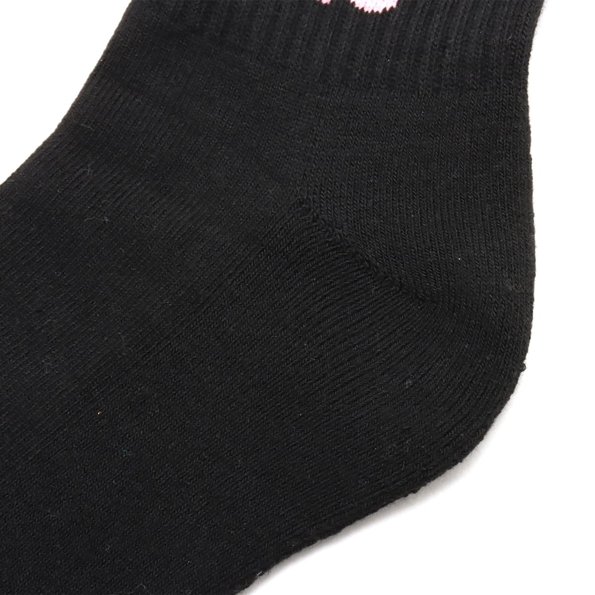 atmos pink Jacquard Logo Socks BLACKの画像