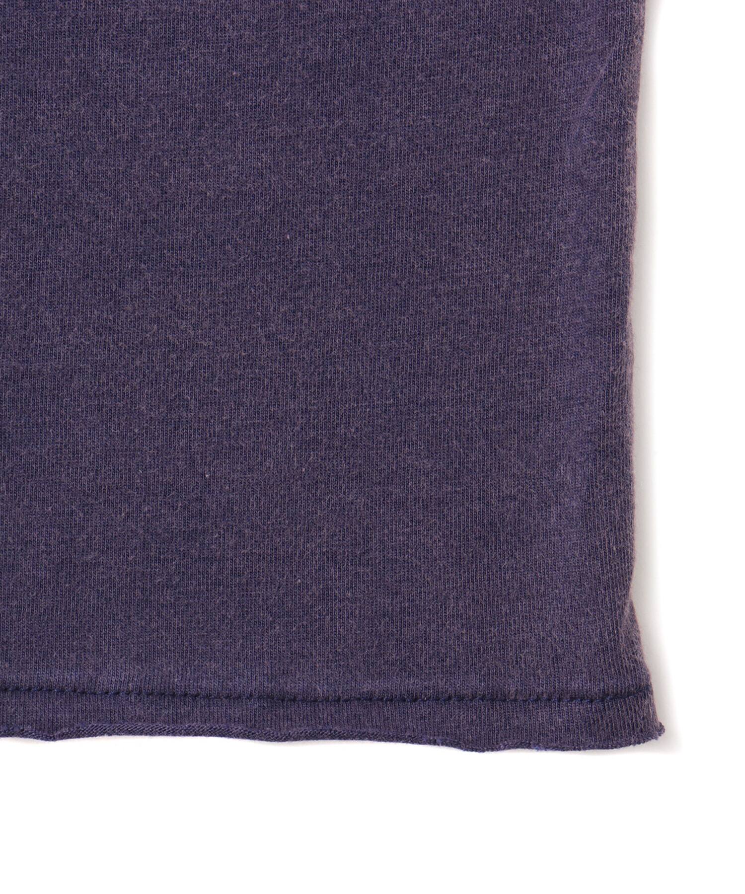 atmos pink Vintage Off-Shoulder T-shirt NAVYの画像