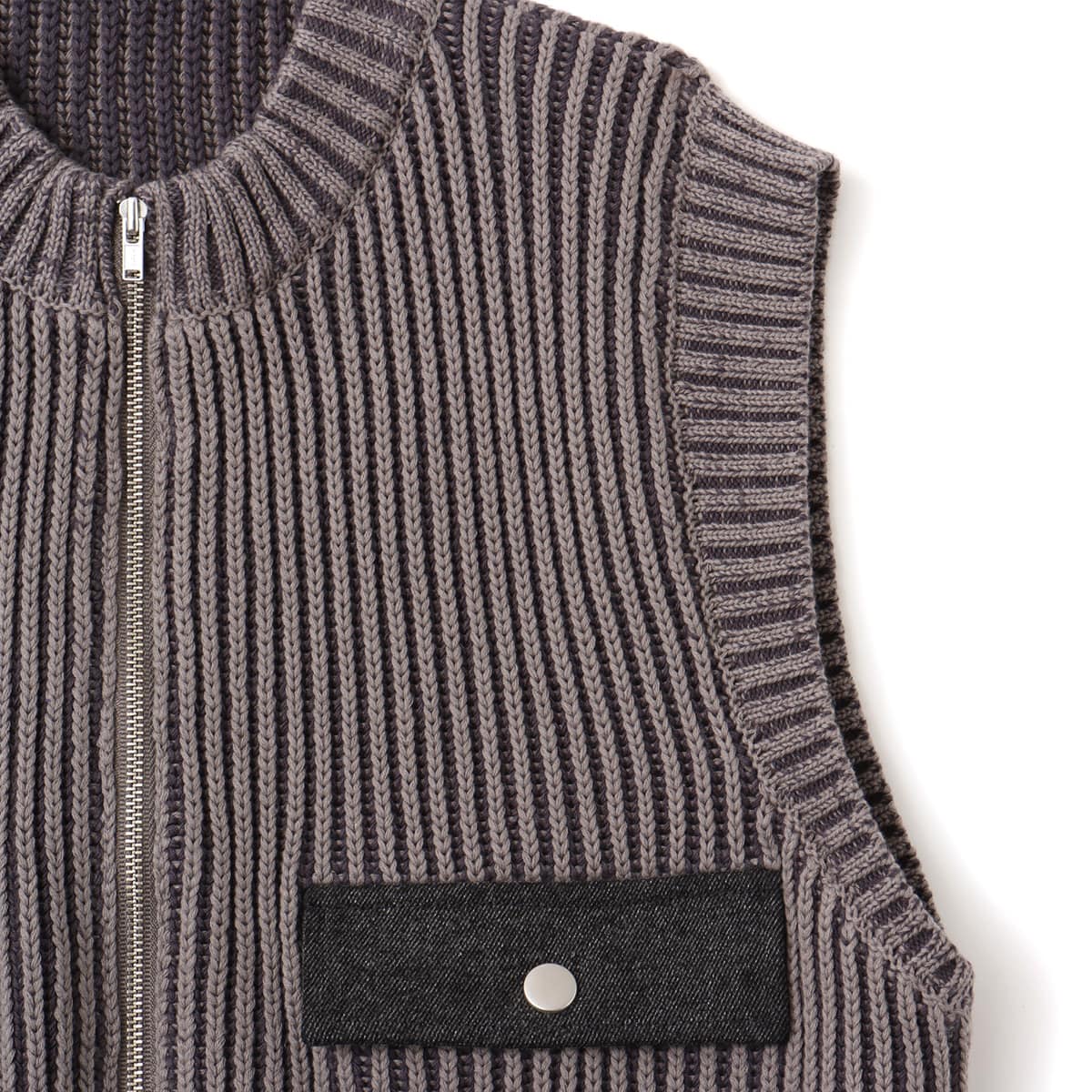 atmos pink Pigment Knit Vest BLACKの画像