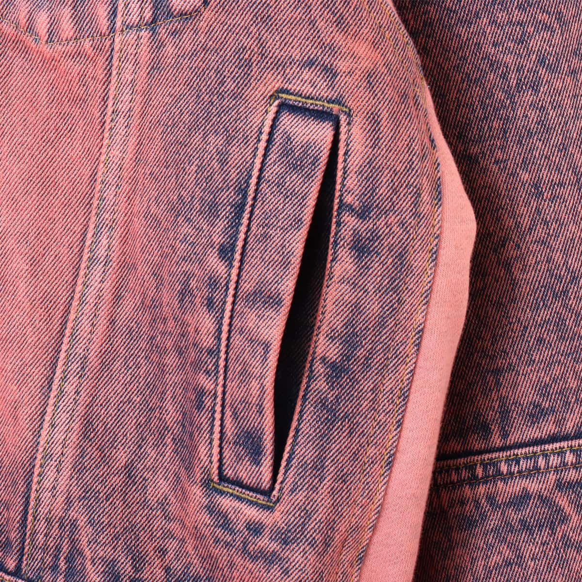 atmos pink Denim Docking Jacket PINKの画像