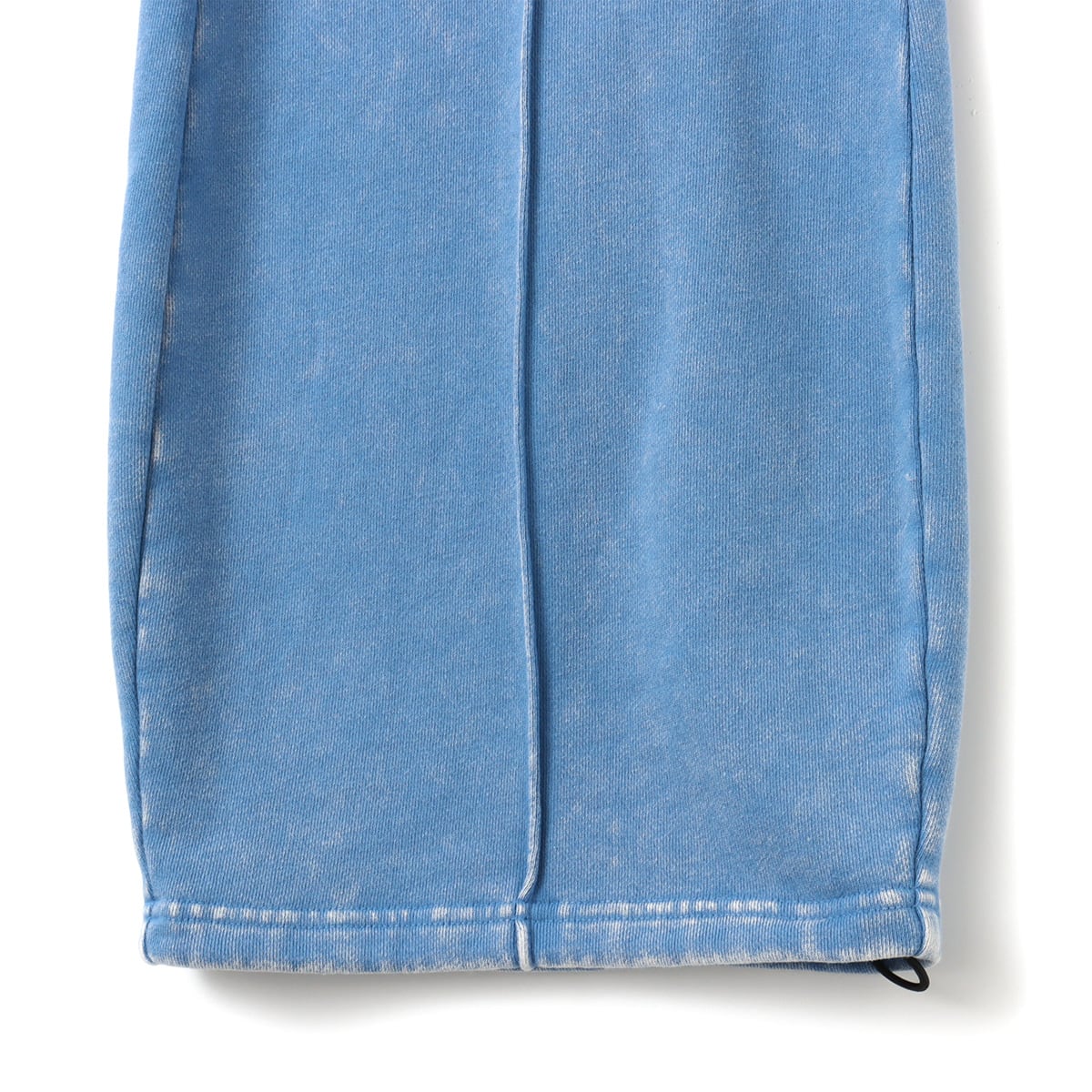 atmos pink Pigment Tapered Sweat Pants BLUEの画像