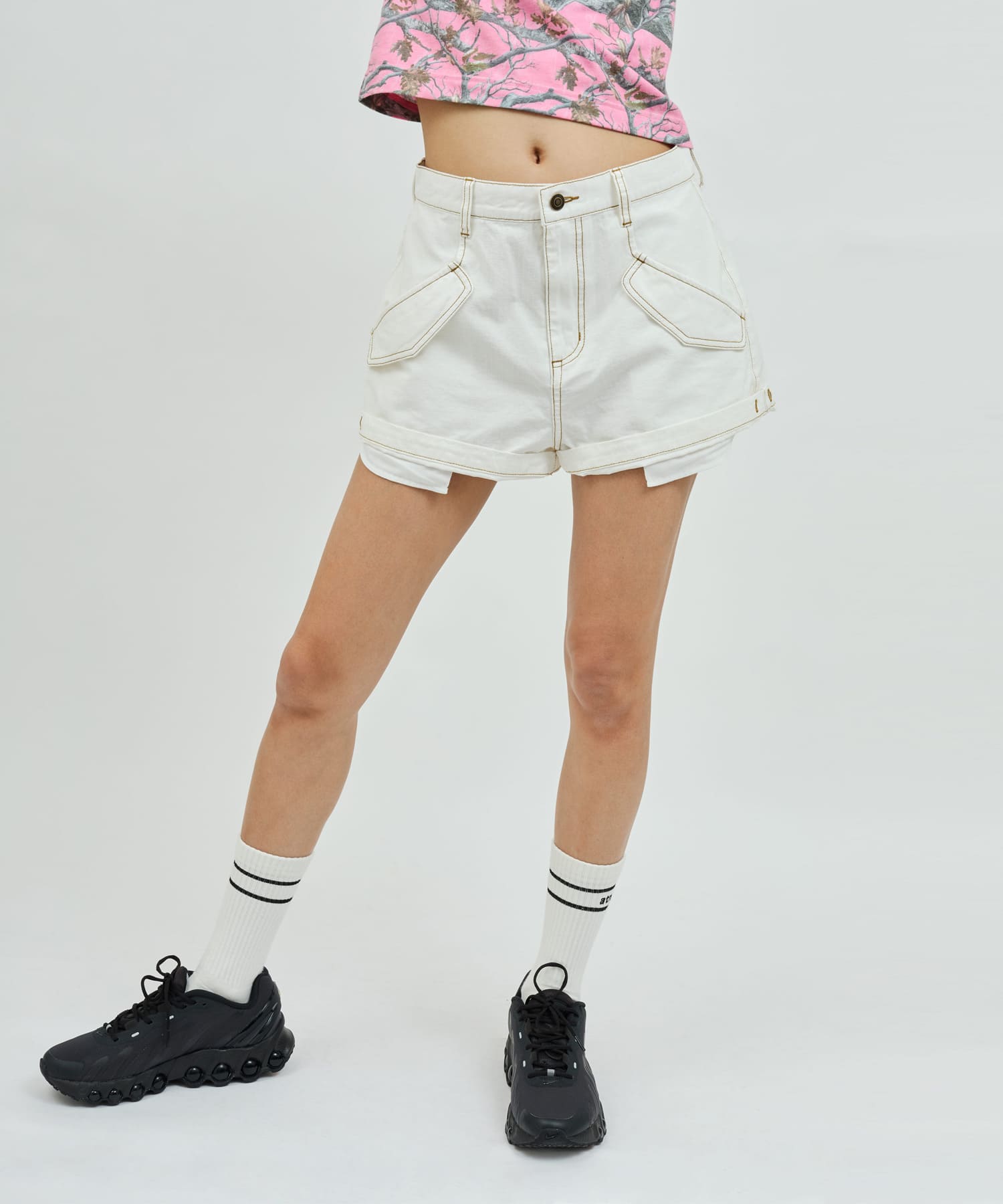 atmos pink Real Tree Camouflage Short Pants WHITEの画像