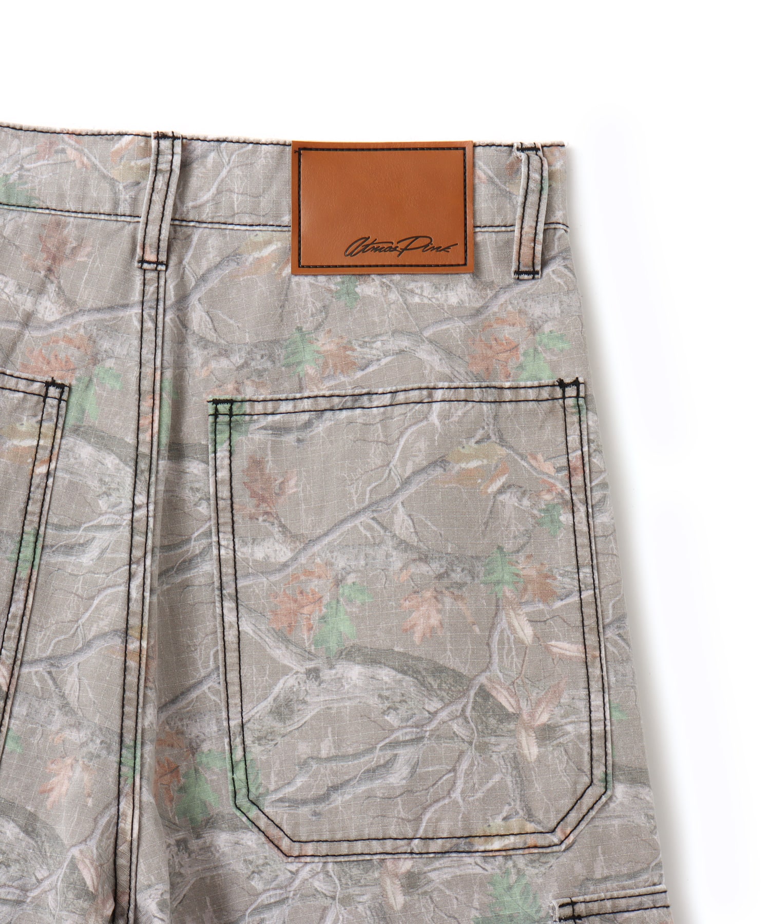 atmos pink Real Tree Camouflage Bermuda Pants CAMOUFLAGE BROWNの画像