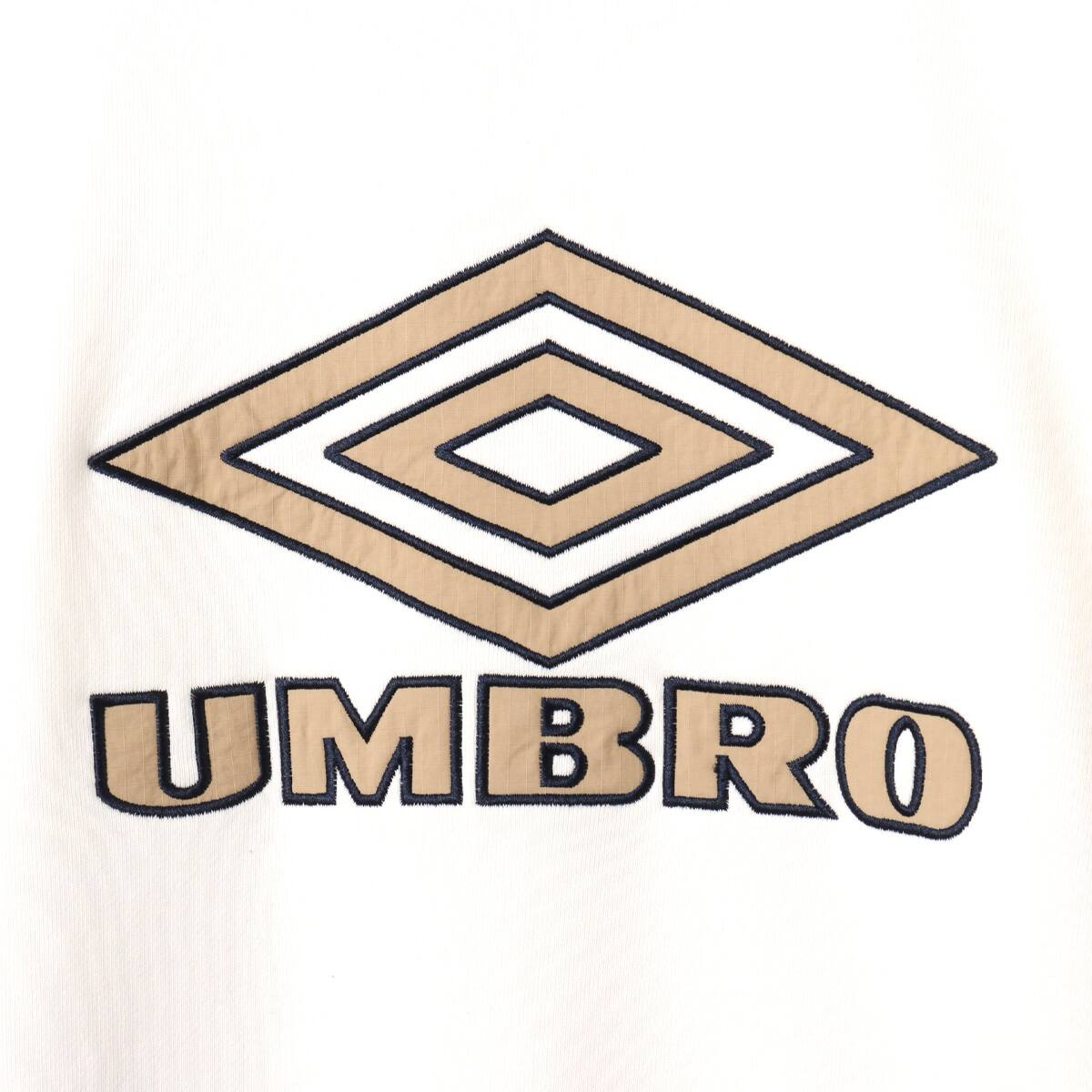 UMBRO × atmos pink Sweat Top BEIGEの画像