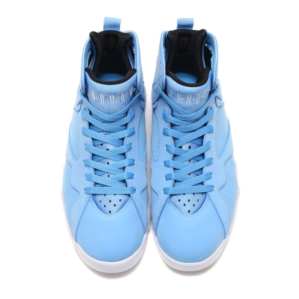 Baby blue 2025 jordan retro 7