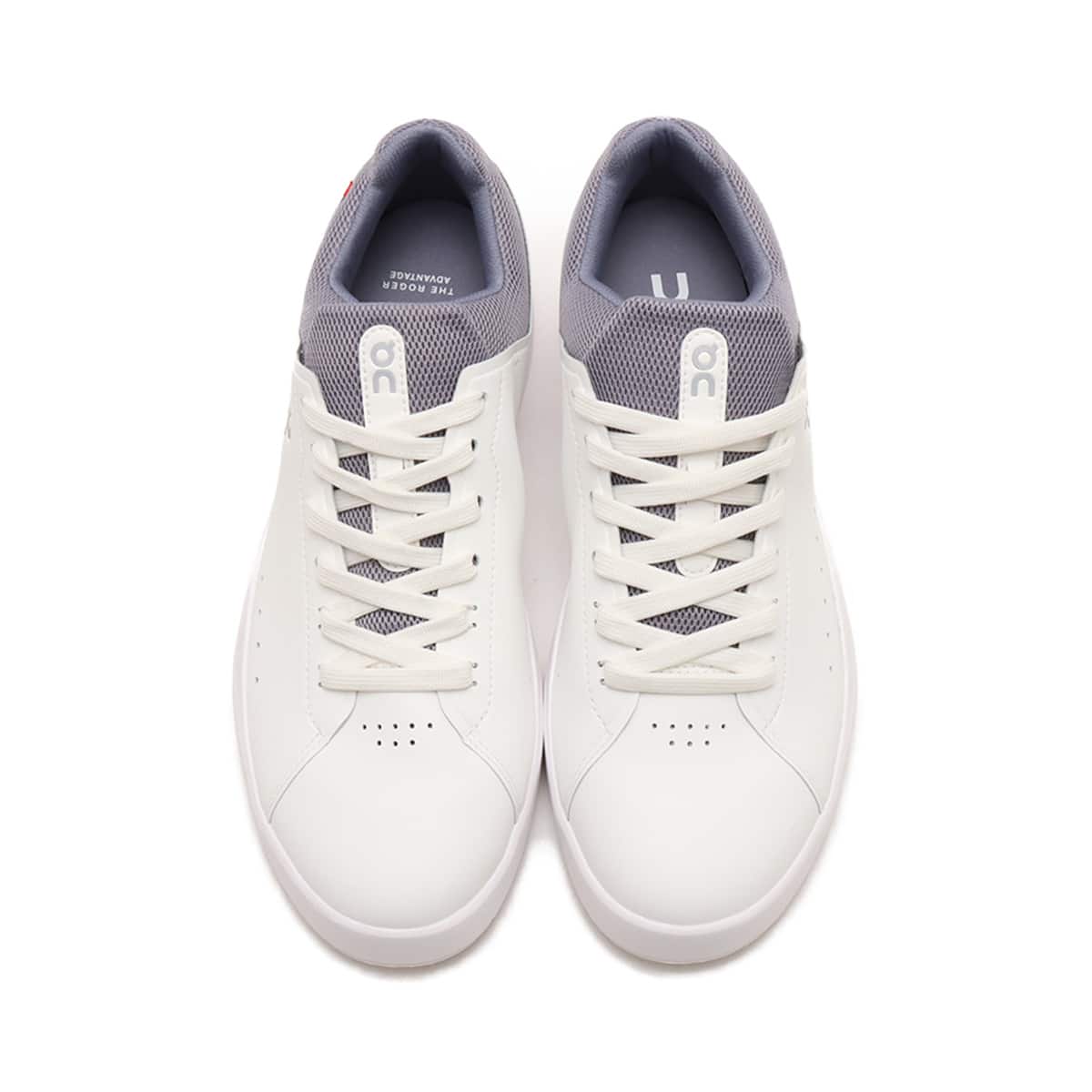 On THE ROGER Advantage 2 M White | Fossilの画像