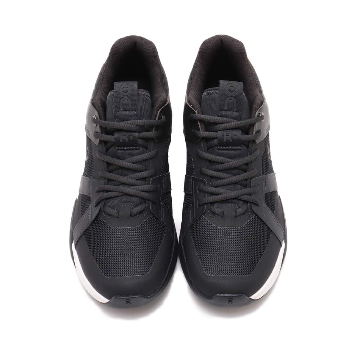 On THE ROGER Clubhouse Pro 1 M Black | White（オン ザ