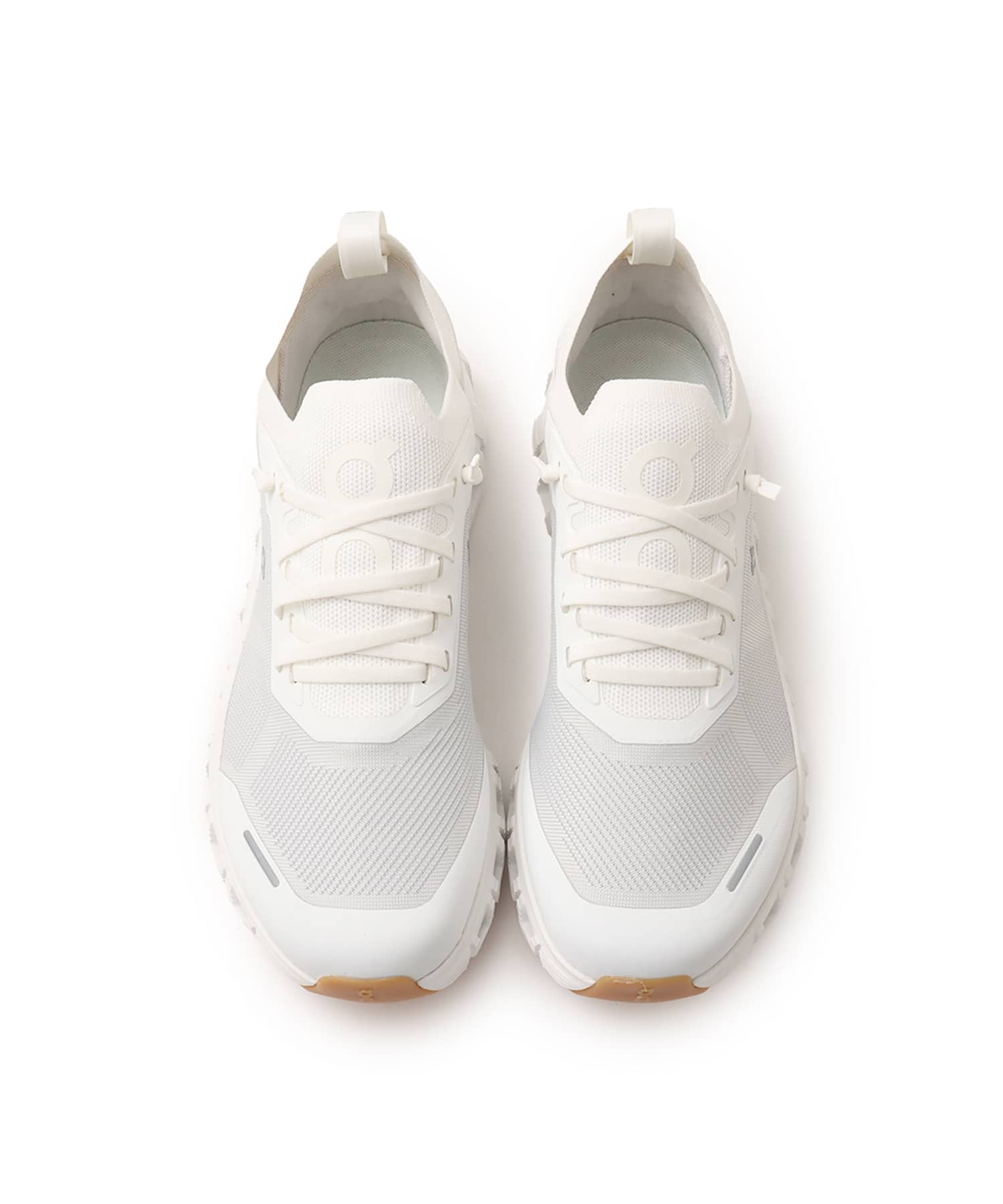 On Cloud 6 Versa M White | Whiteの画像