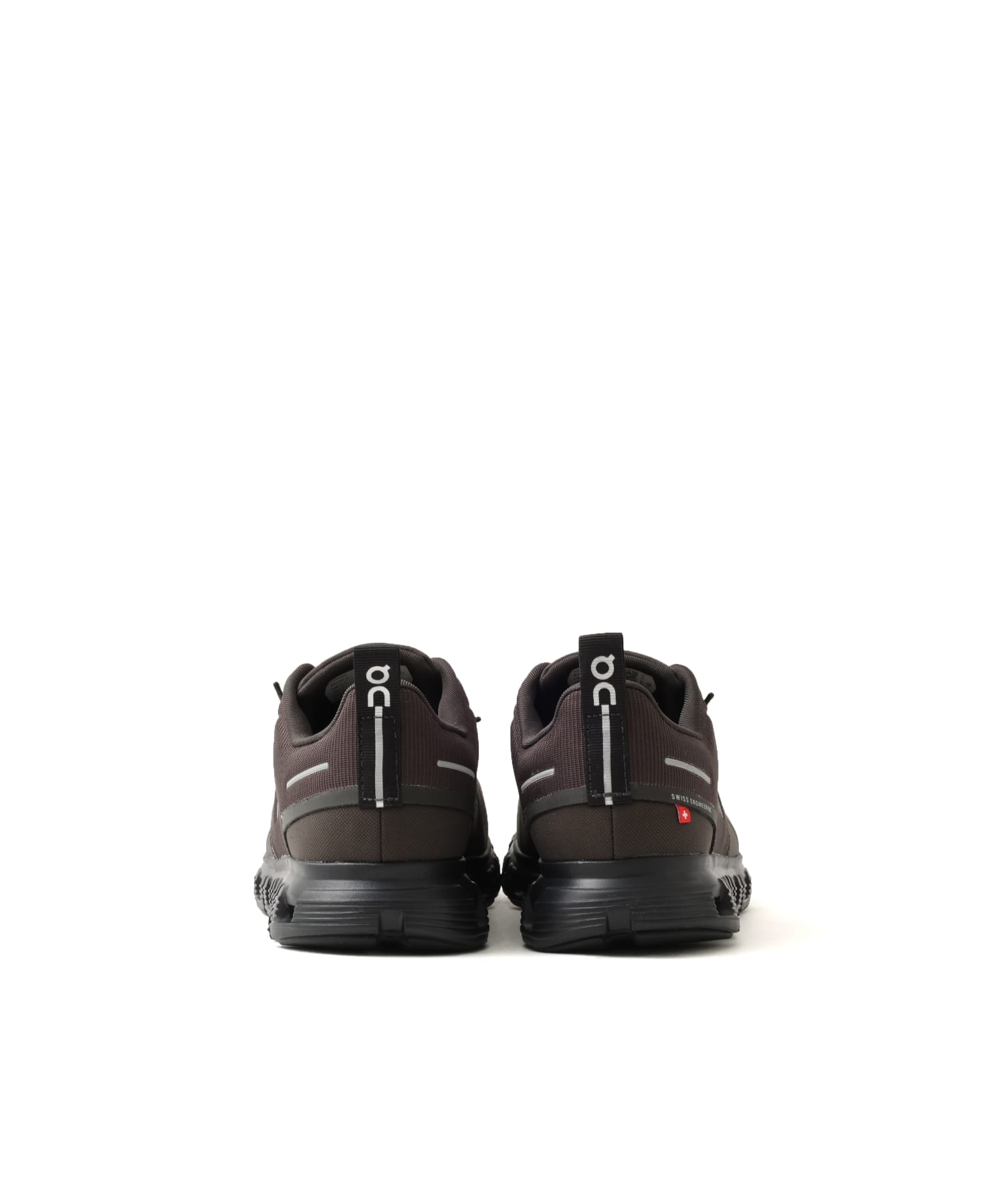 On Cloud WP 6 M Espresso | Blackの画像