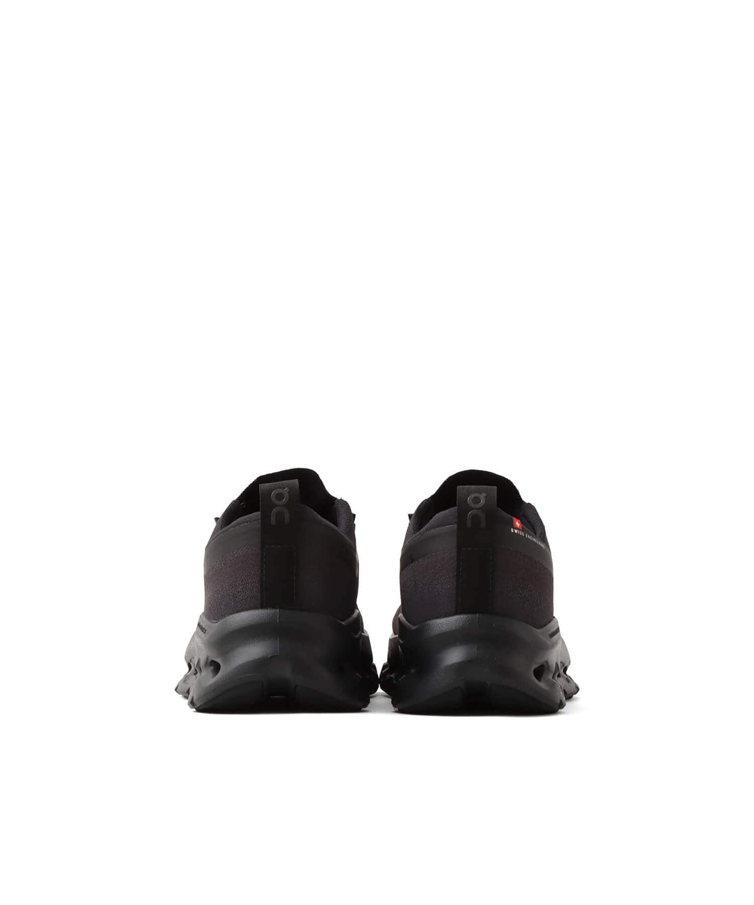On Cloudtilt Moon 1 M Black | Blackの画像