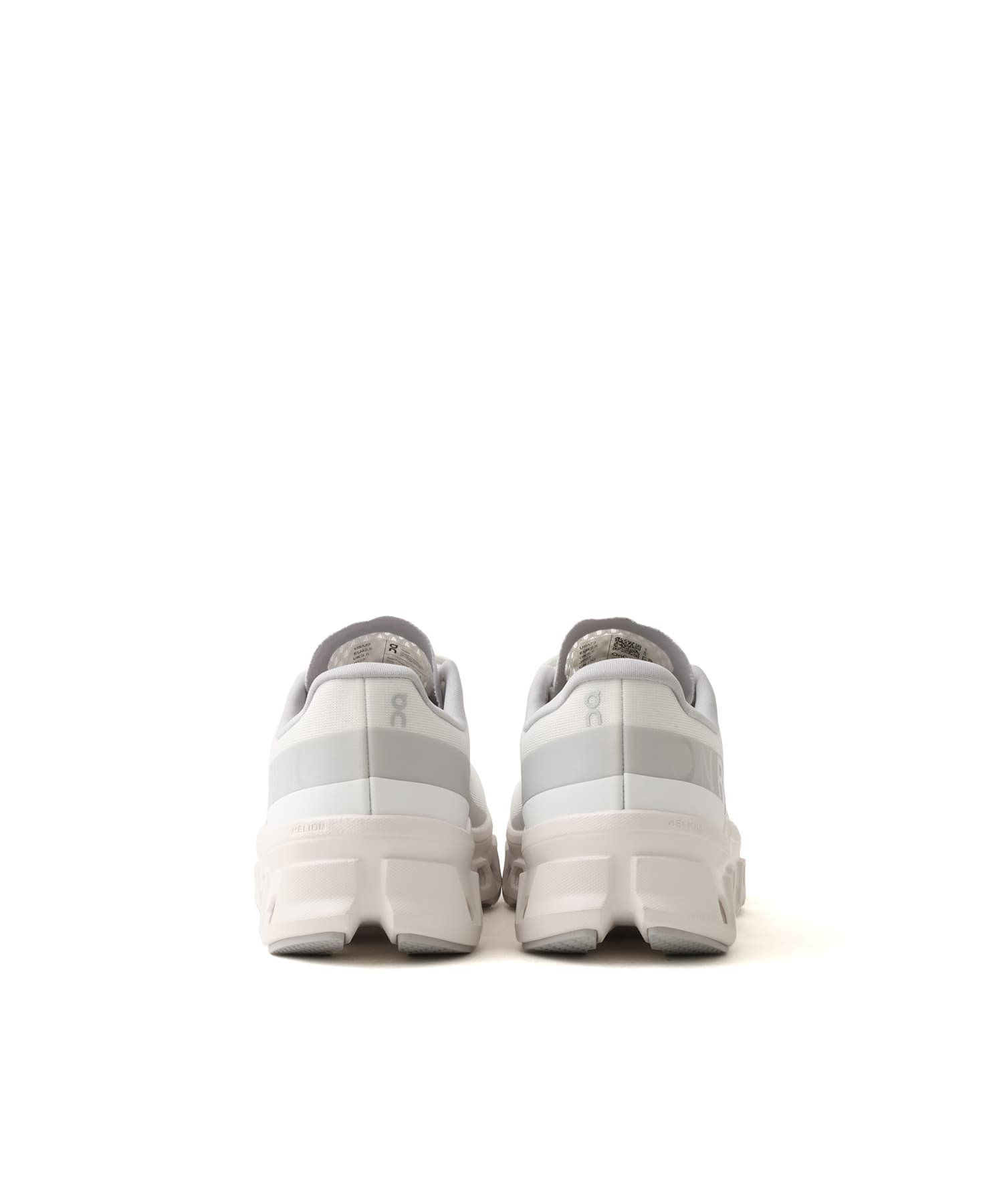 On CLOUDMONSTER 1 M White | Whiteの画像