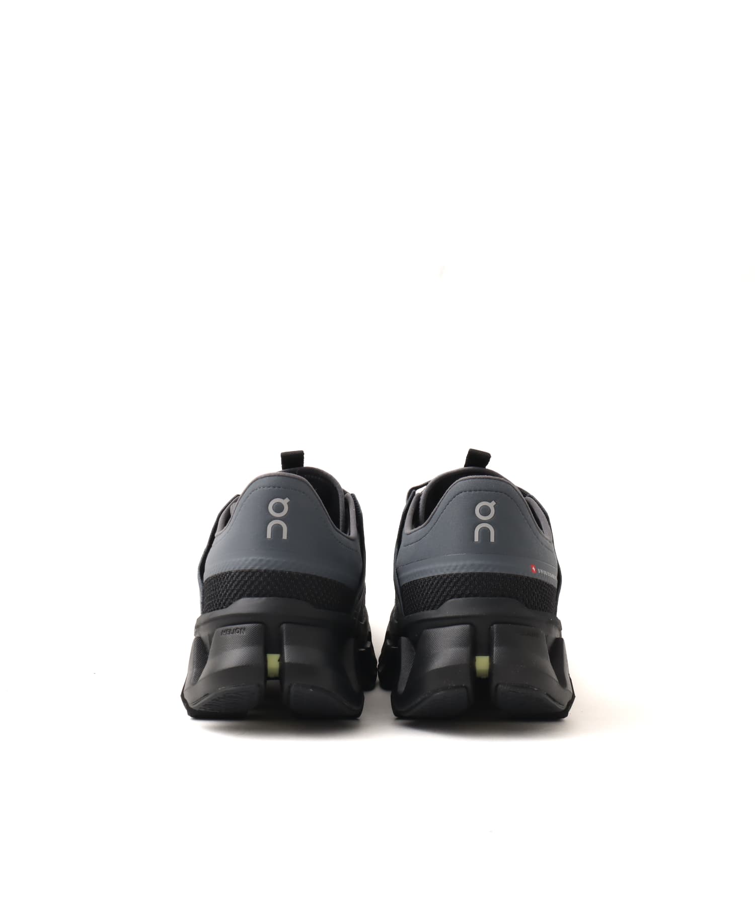 On Cloudswift Amp 1 M Stone | Blackの画像