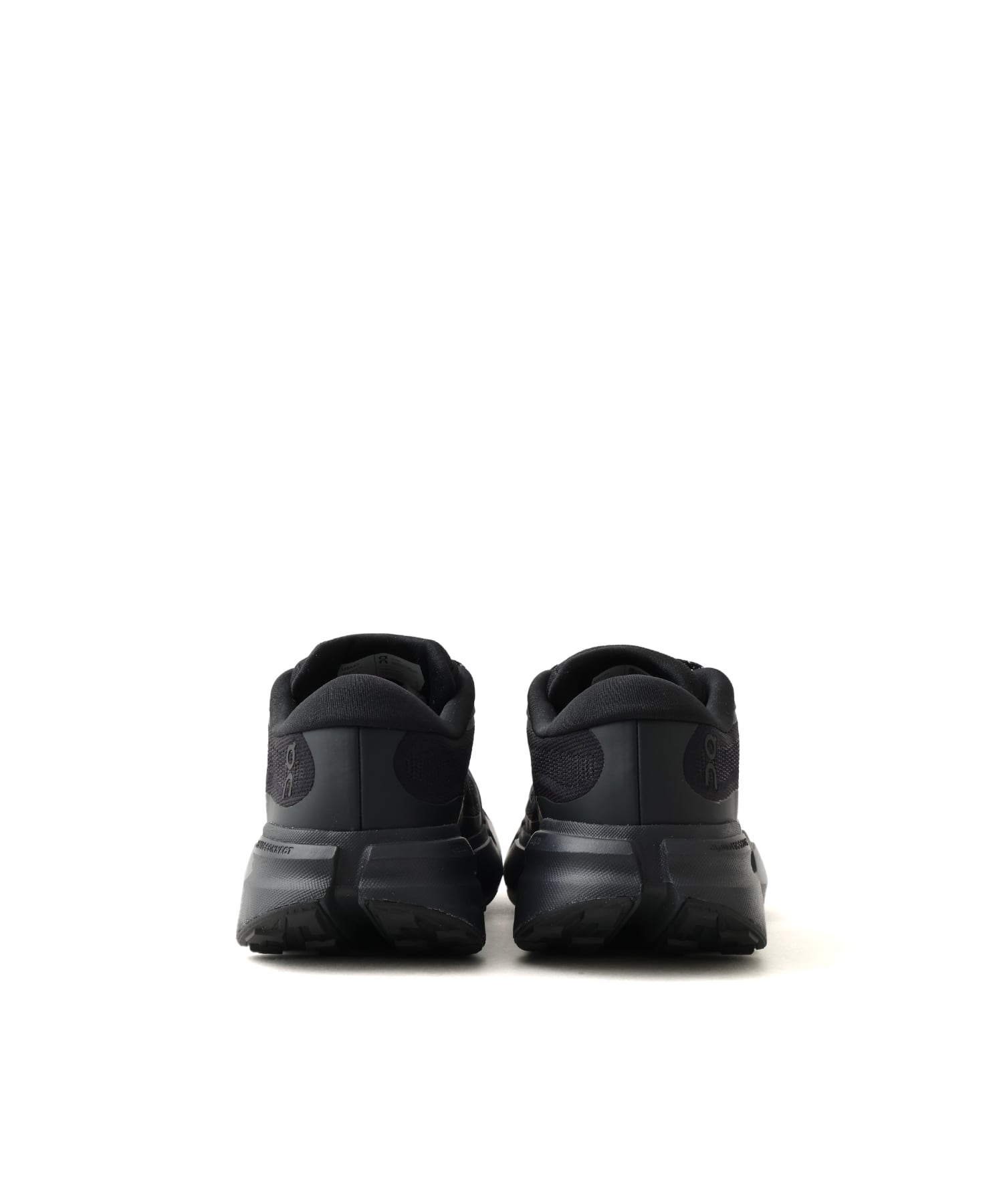 On CLOUDSOMA HIKE M Black | Blackの画像