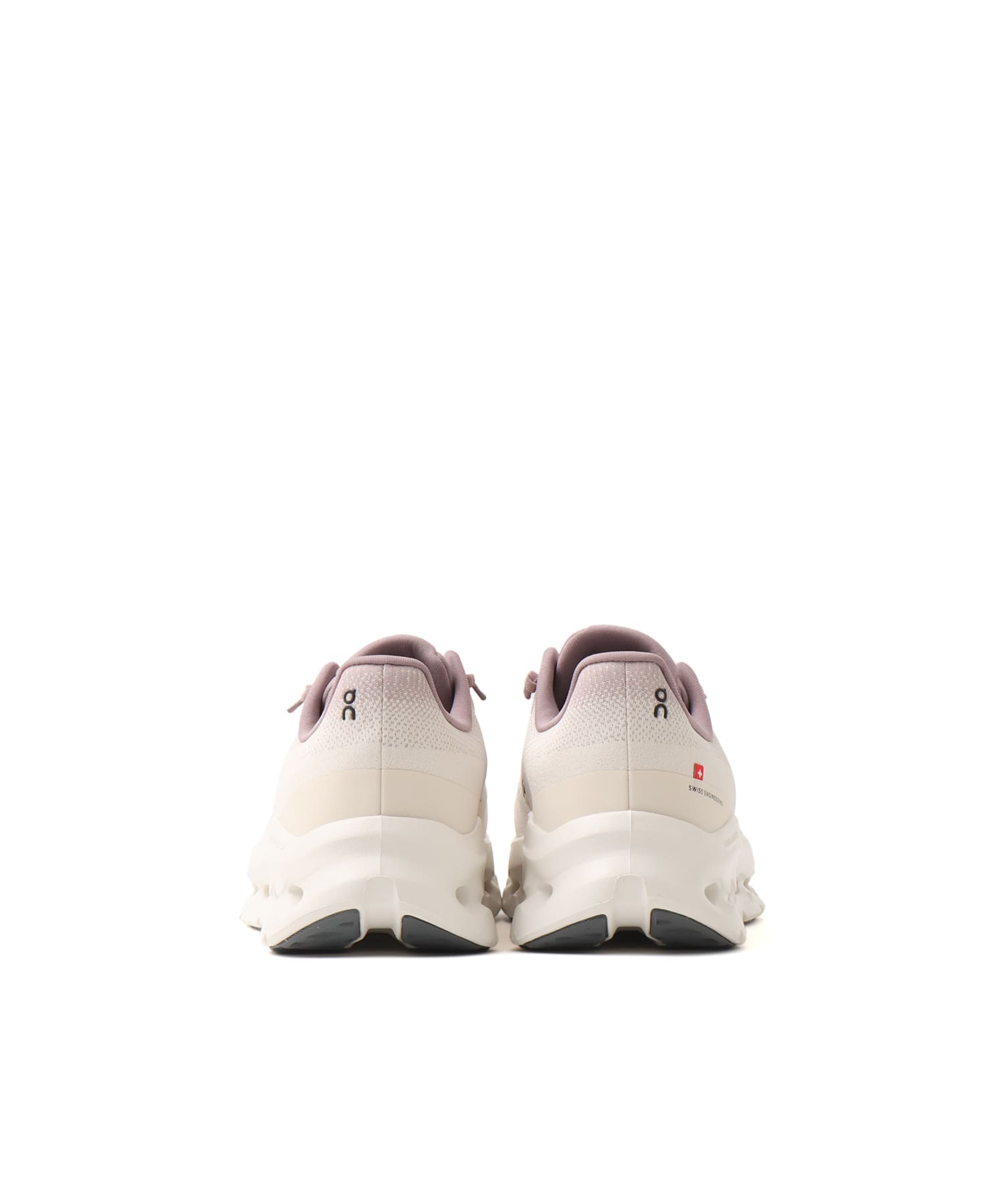 On CLOUDTILT W Heron | Dewの画像